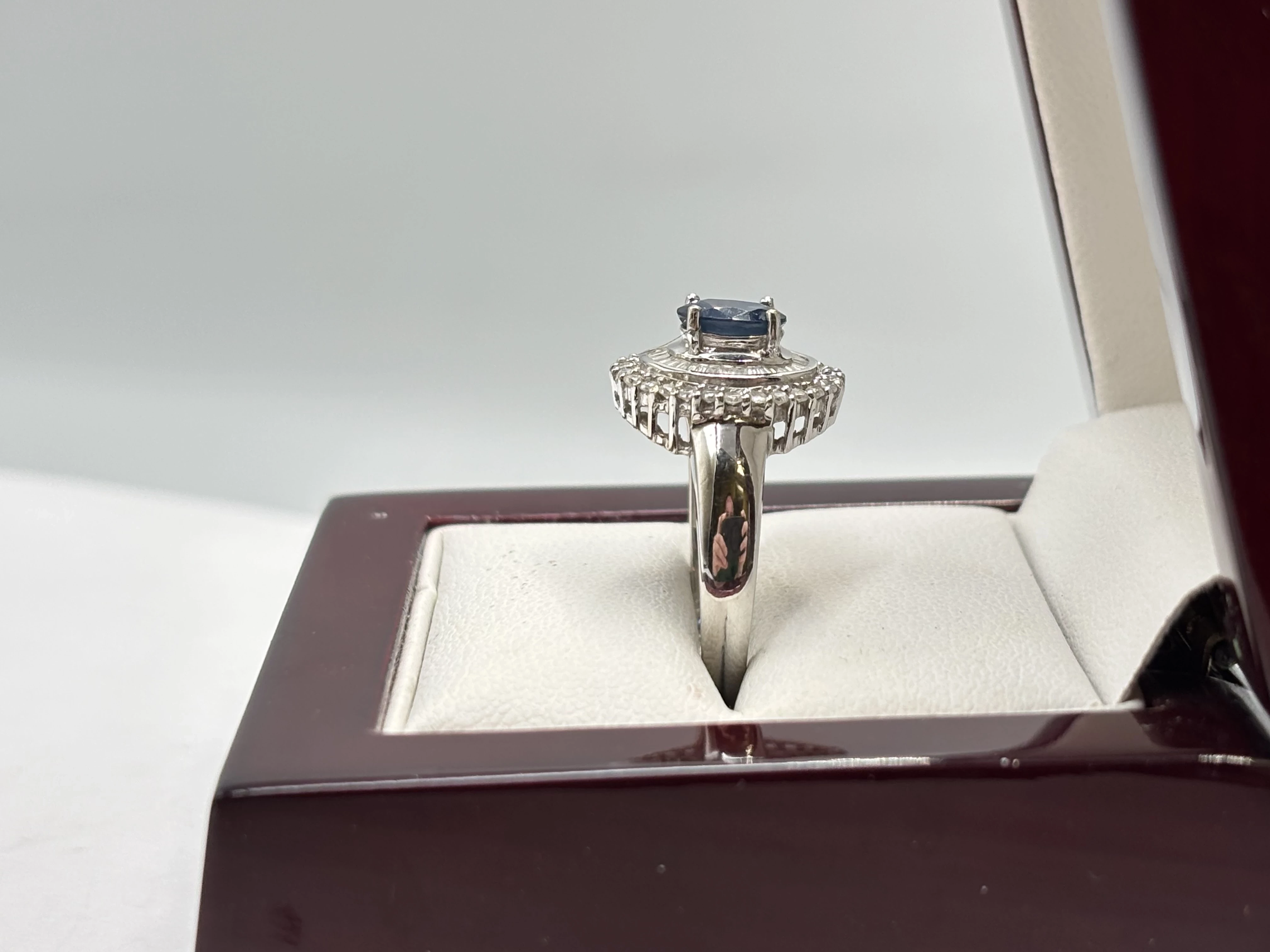 zloty-pierscionek-diamenty-szafir-18k-750-rozmiarsrednica-wew-mm-372-19