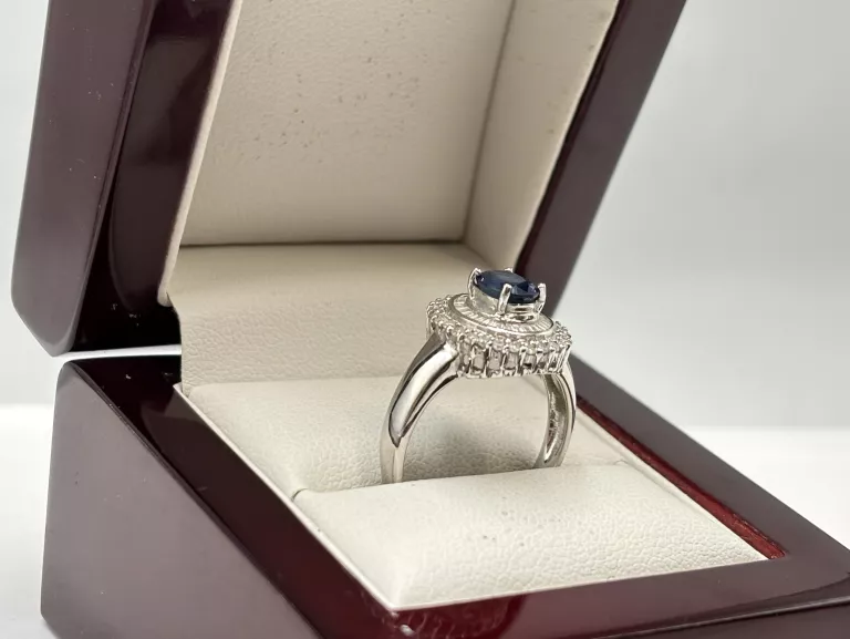 zloty-pierscionek-diamenty-szafir-18k-750-grojecka-31-warszawa