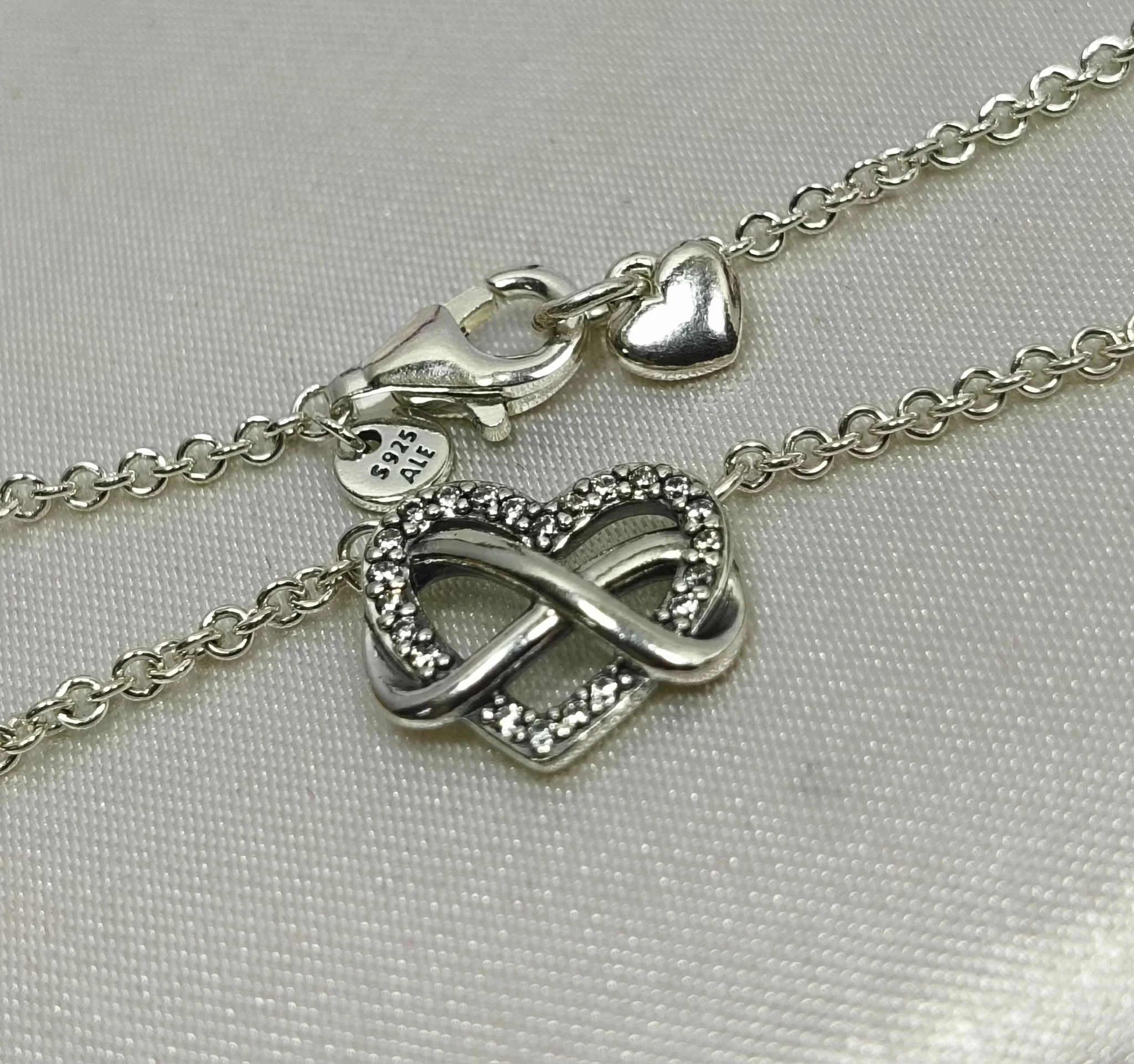 naszyjnik-srebrny-925-serce-nieskonczonosc-cyrkonie-regulowany-49-cm-11-listopada-4-lask-palladium