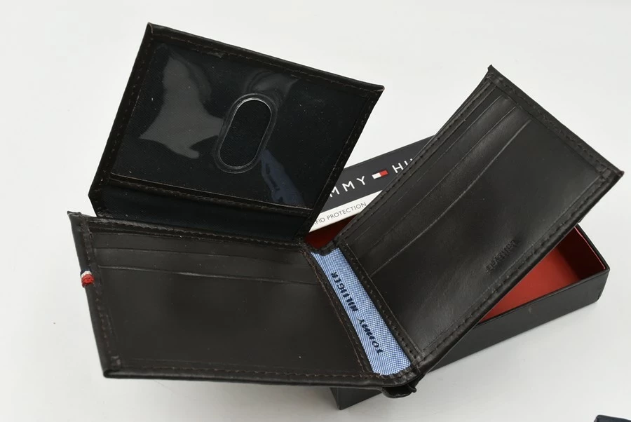 portfel-meski-tommy-hilfiger-stan-11323-2