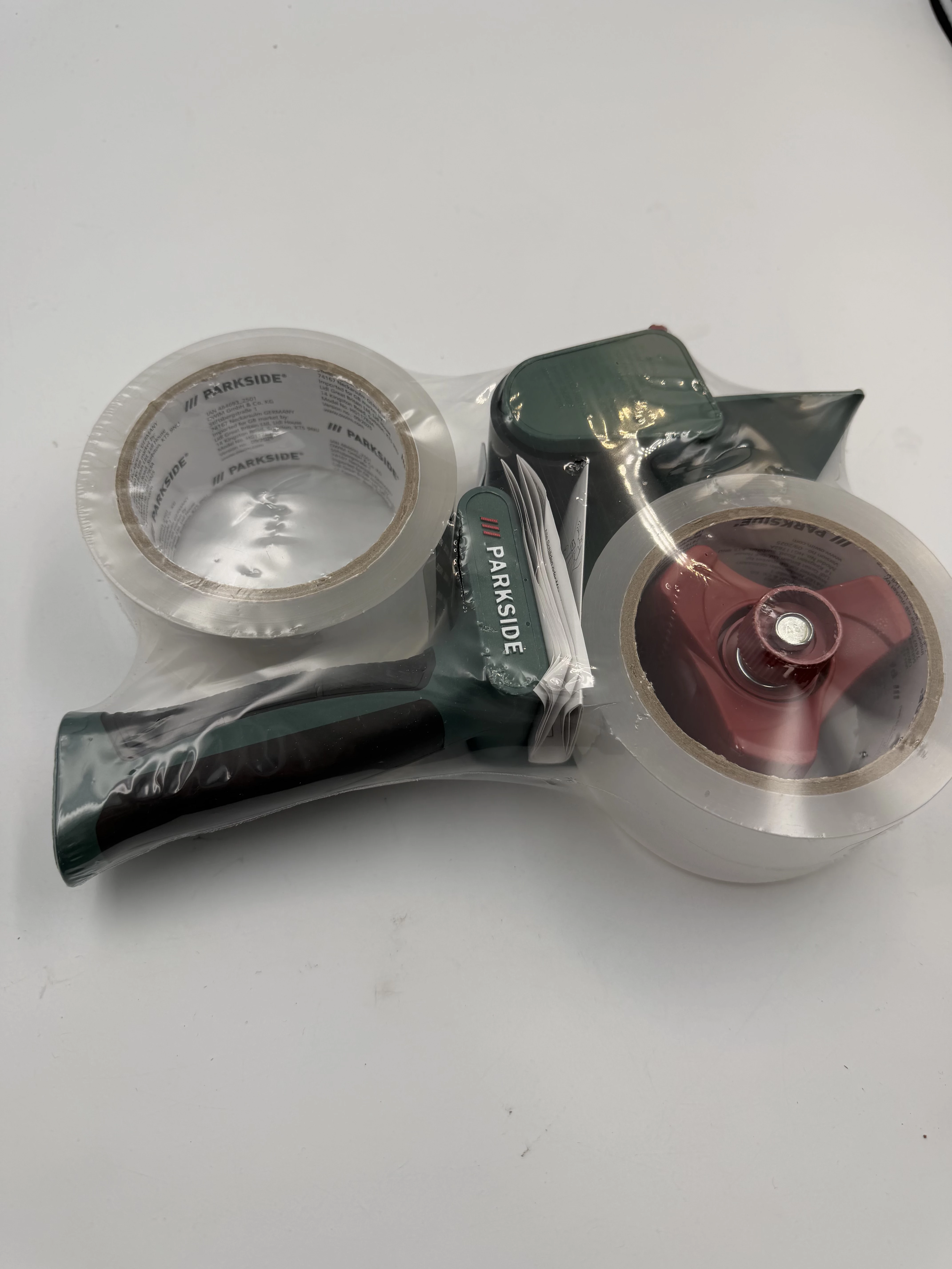 zestaw-z-dyspenserem-do-tasmy-pakowej-parkside-ean-gtin-3663602637561