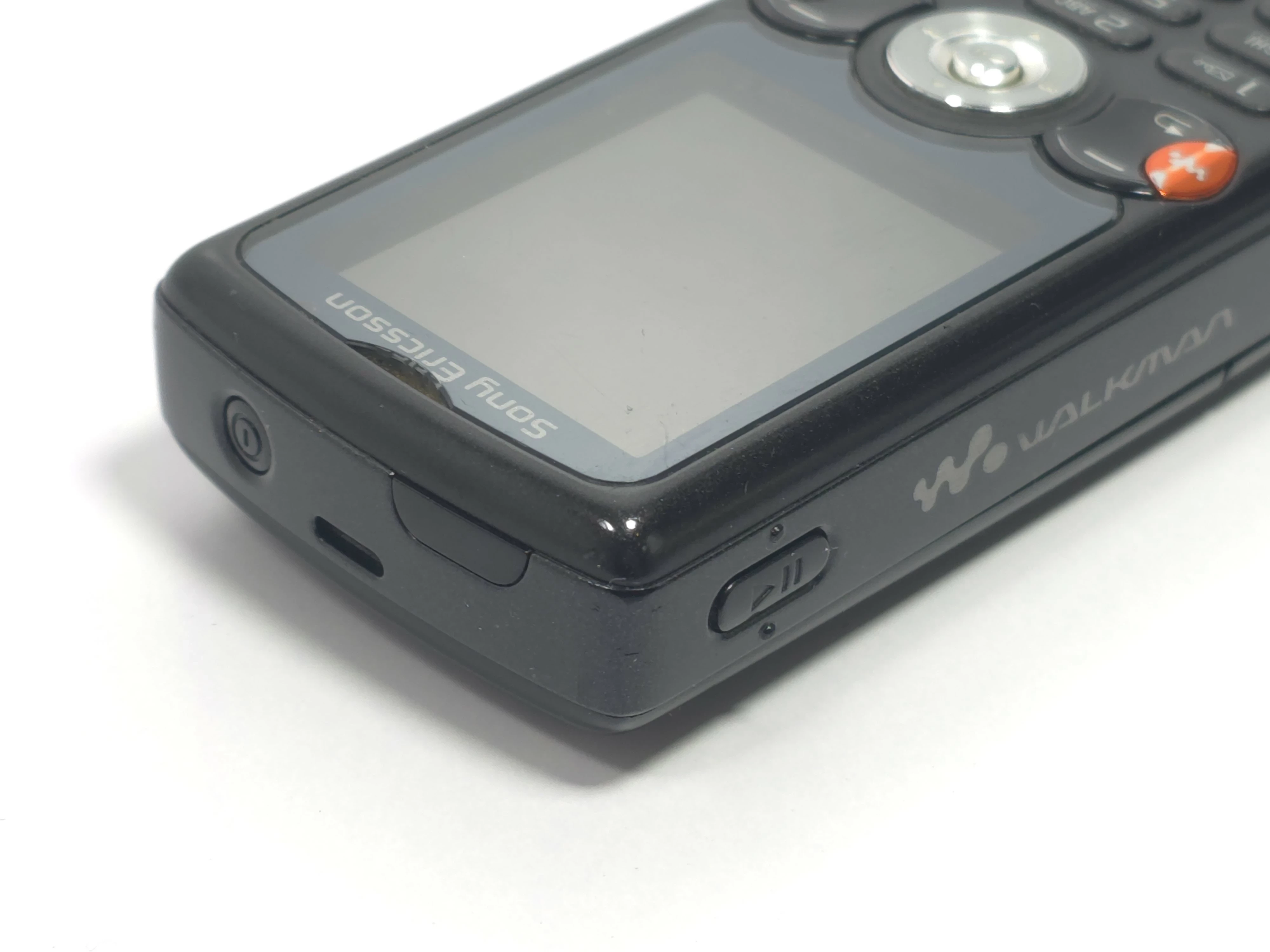 telefon-sony-ericsson-w810i-pudelko-przekatna-ekranu-190