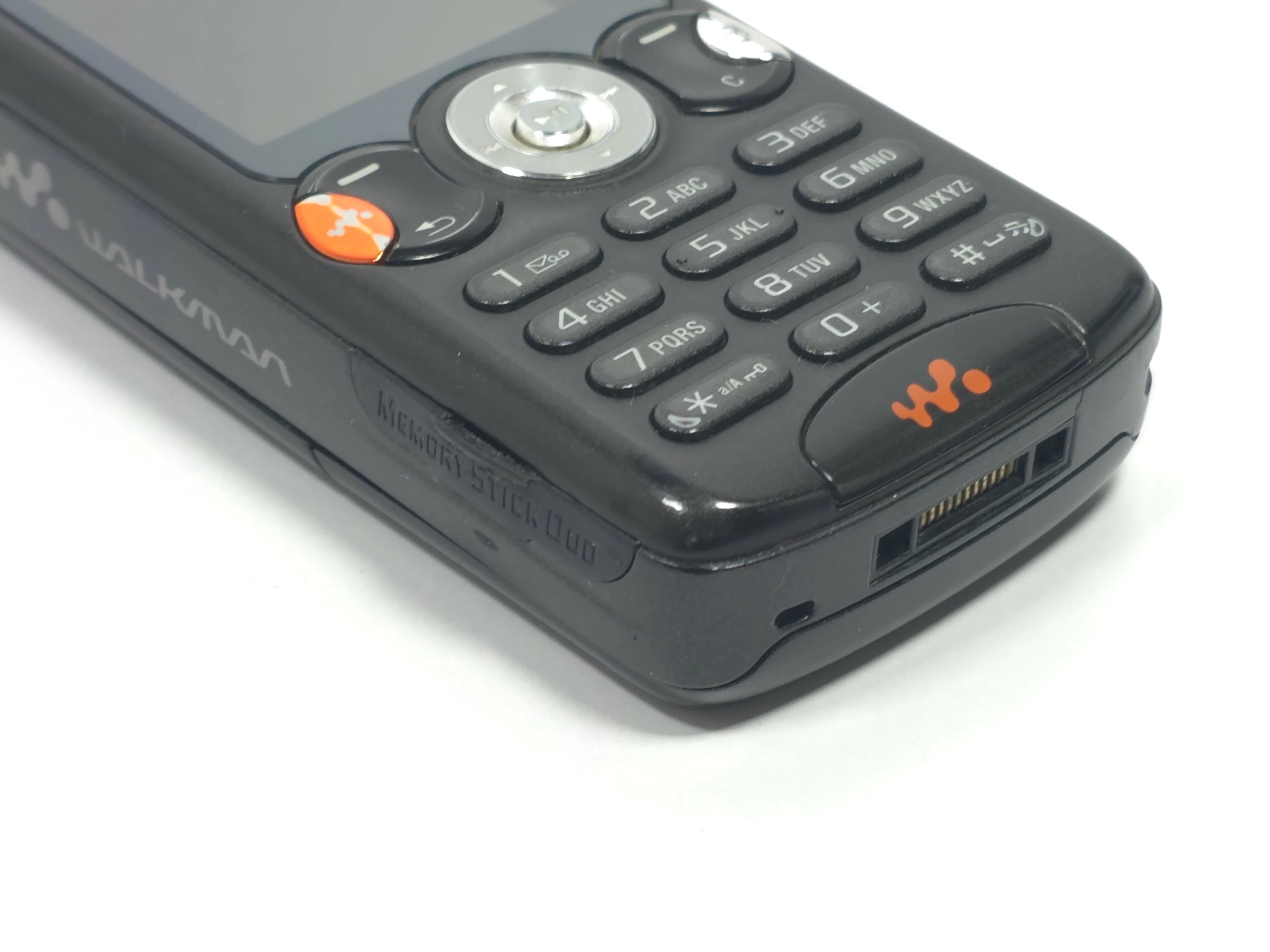 telefon-sony-ericsson-w810i-pudelko-typ-202685-212933