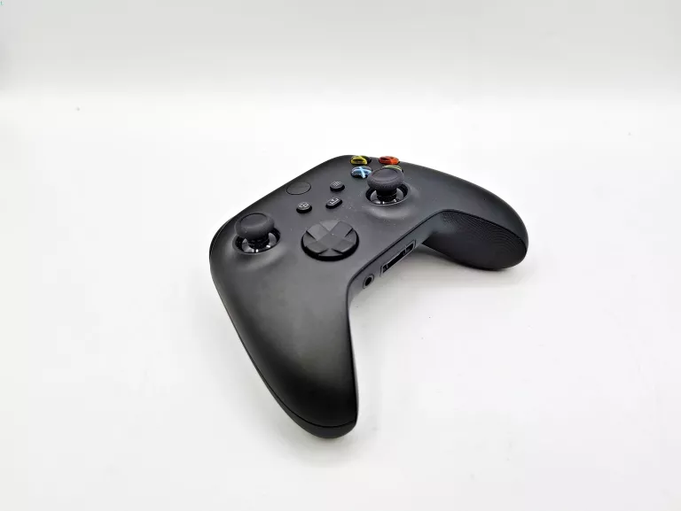 pad-do-xbox-series-s-marka-248811-1131486