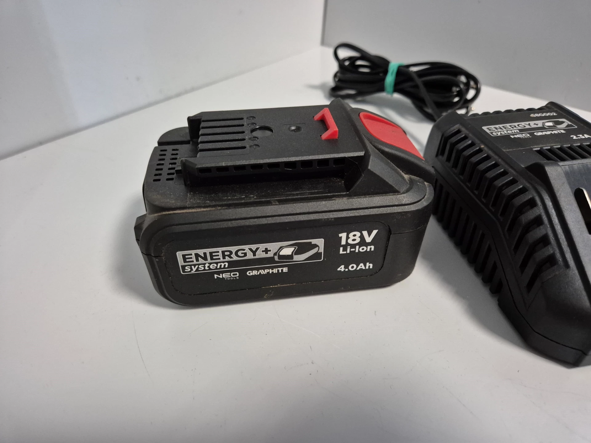 graphite-akumulator-40ah-18v-ladowarka-energy-58ge132-marka-248811-950541