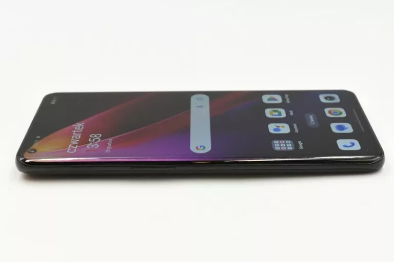 telefon-oneplus-9-pro-5g-przekatna-ekranu-670