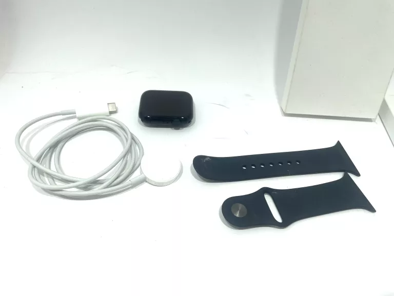 apple-watch-se-2-44mm-a2723-lad-pudelko-ean-gtin-195949644115