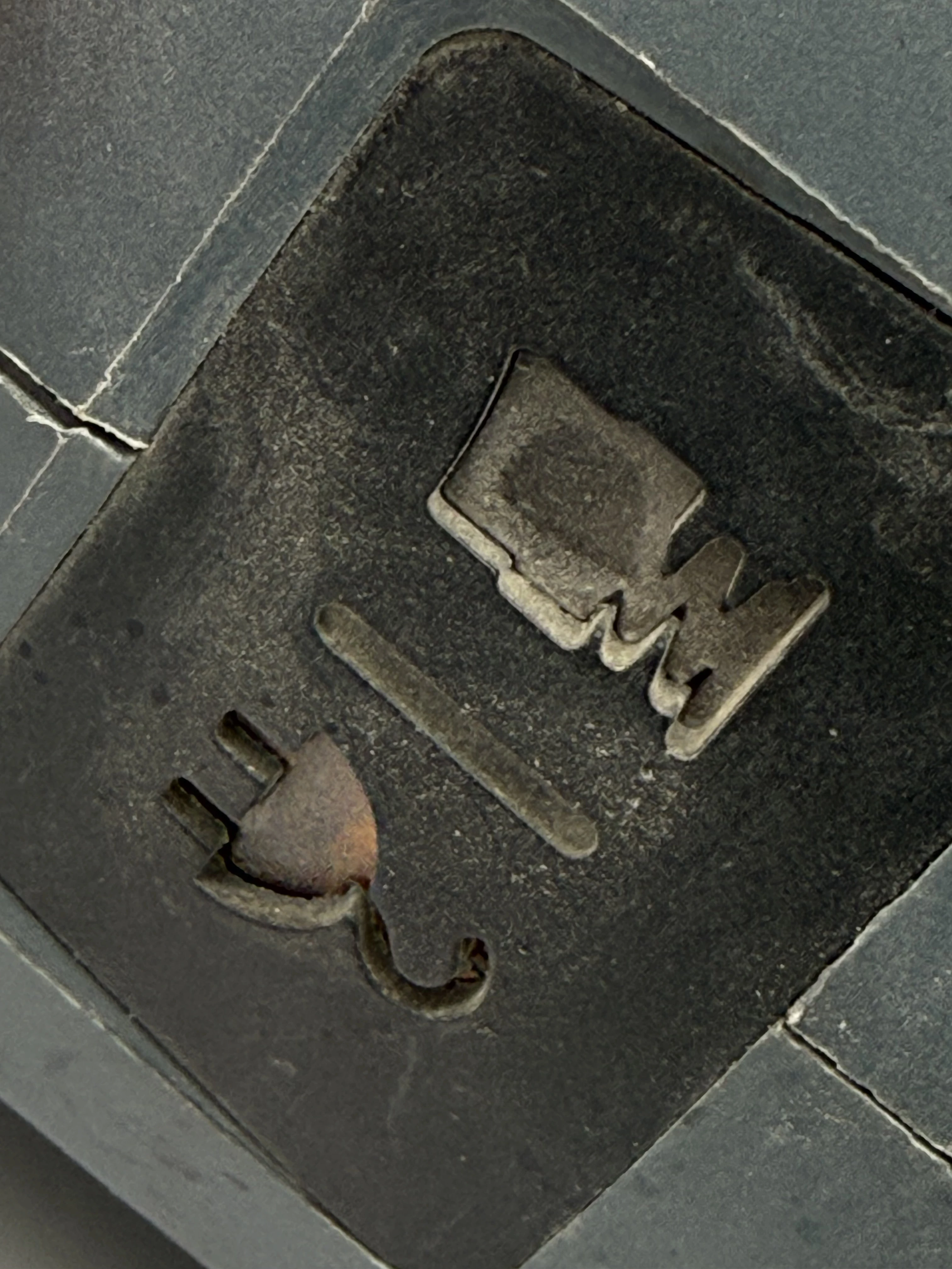 mlot-udarowo-obrotowy-graphite-58g858-sds-plus-900-w-42-j-typ-uchwytu-128474-1