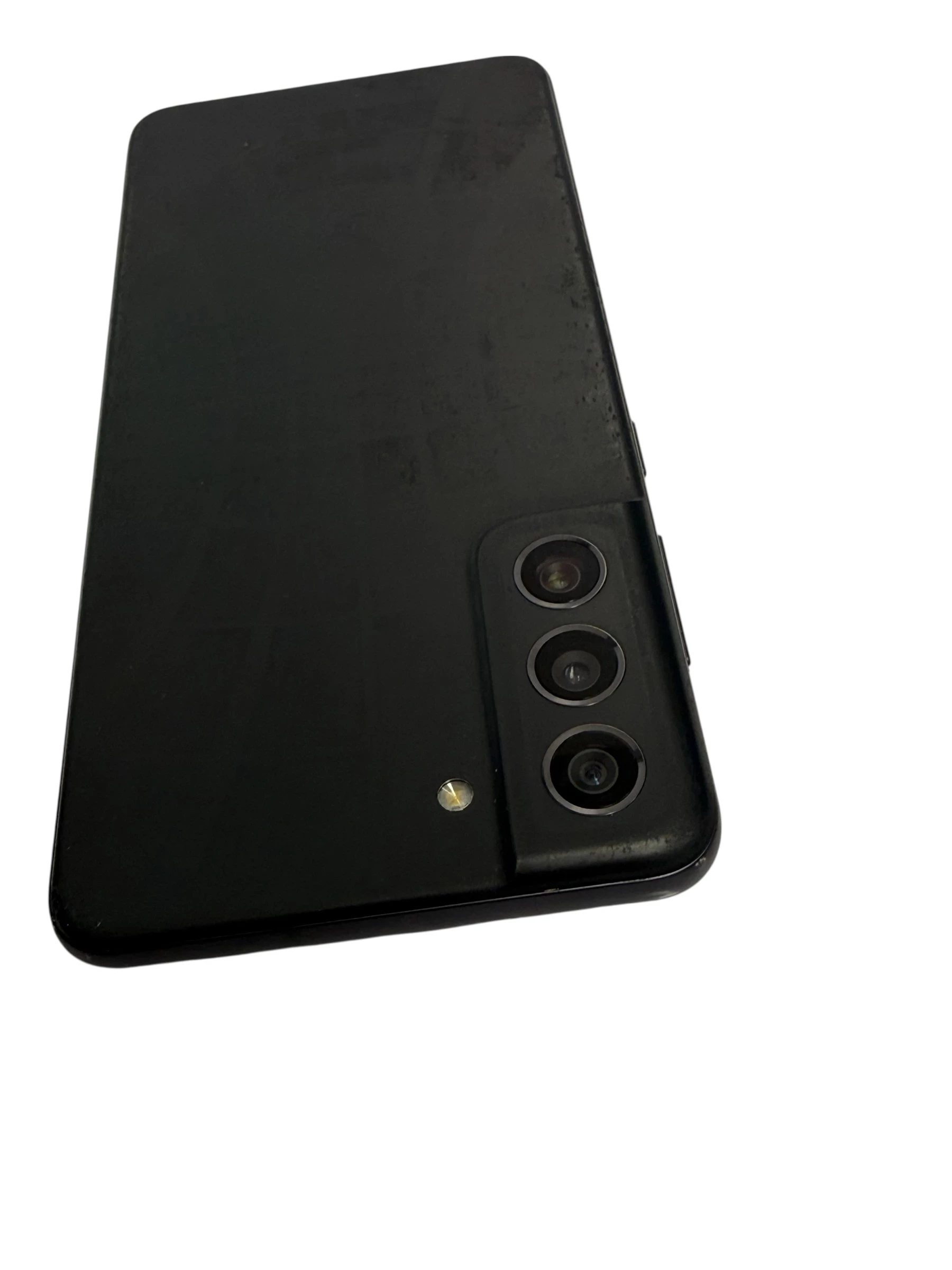 telefon-samsung-galaxy-s21-fe-128gb-tanio-przekatna-ekranu-640