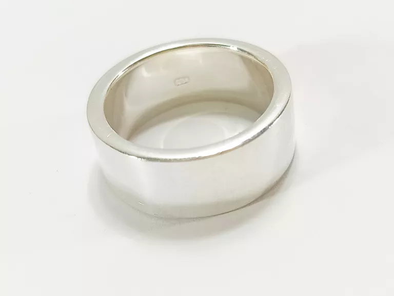 okazala-srebrna-masywna-obraczka-r23-p925-1517-stan-11323-2