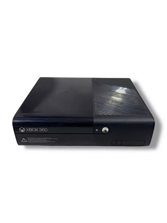 konsola-xbox-360-e-4gb-3-pady-stan-11323-2