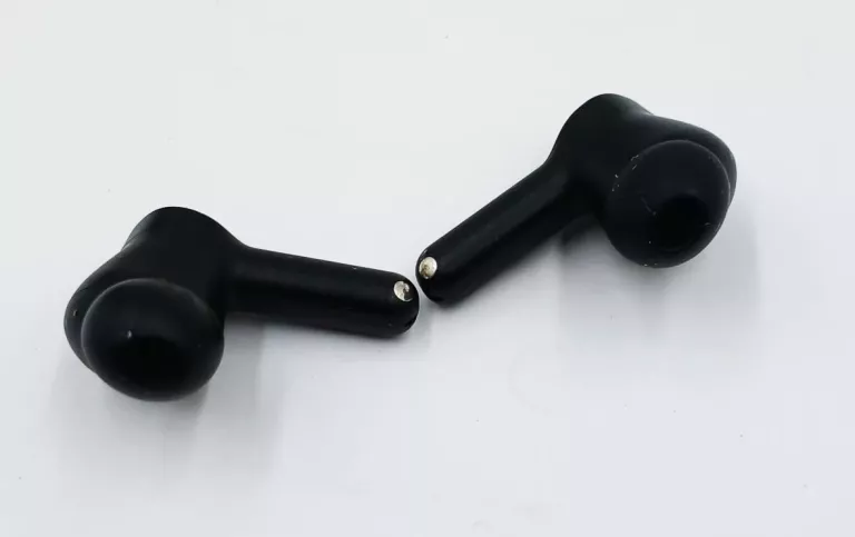 sluchawki-realme-buds-t-200-lite-kolor-dominujacy-129357-3