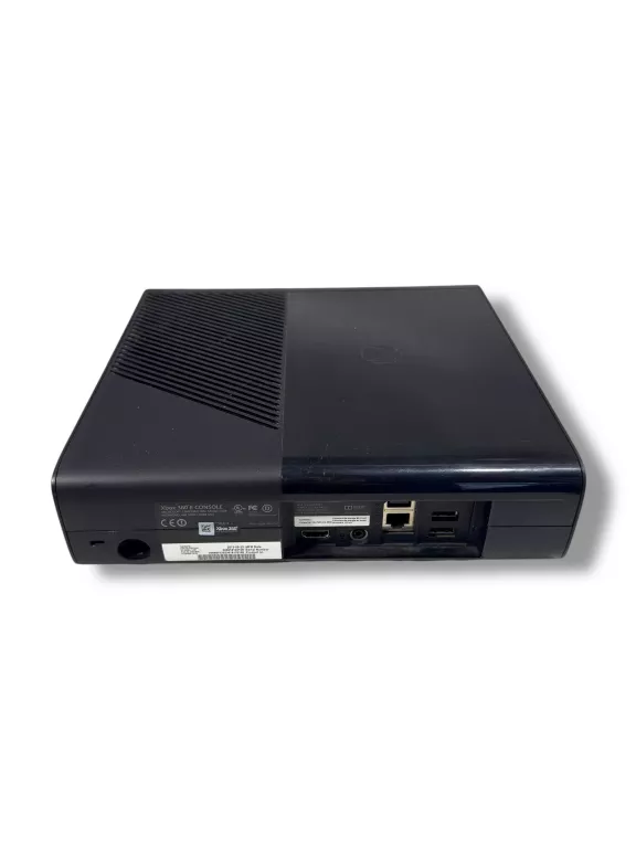 konsola-xbox-360-e-4gb-3-pady-liczba-kontrolerow-w-zestawie-205994-225554