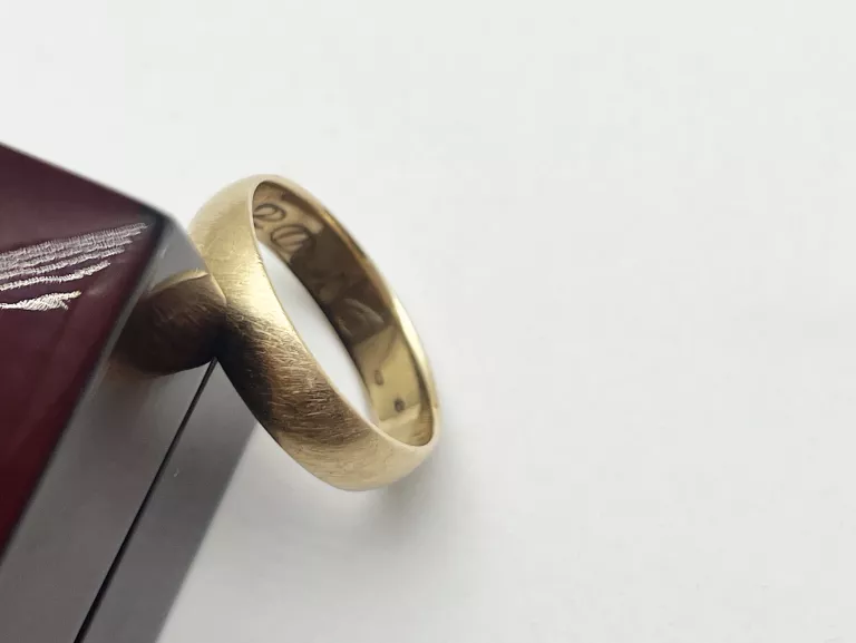 zlota-obraczka-585-klasyczna-grawer-stan-11323-2