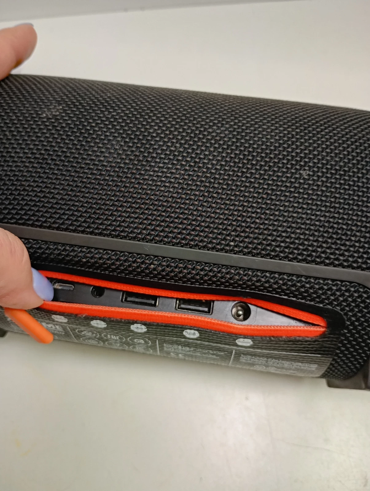 glosnik-przenosny-jbl-xtreme-kod-producenta-xtreme-czerwony