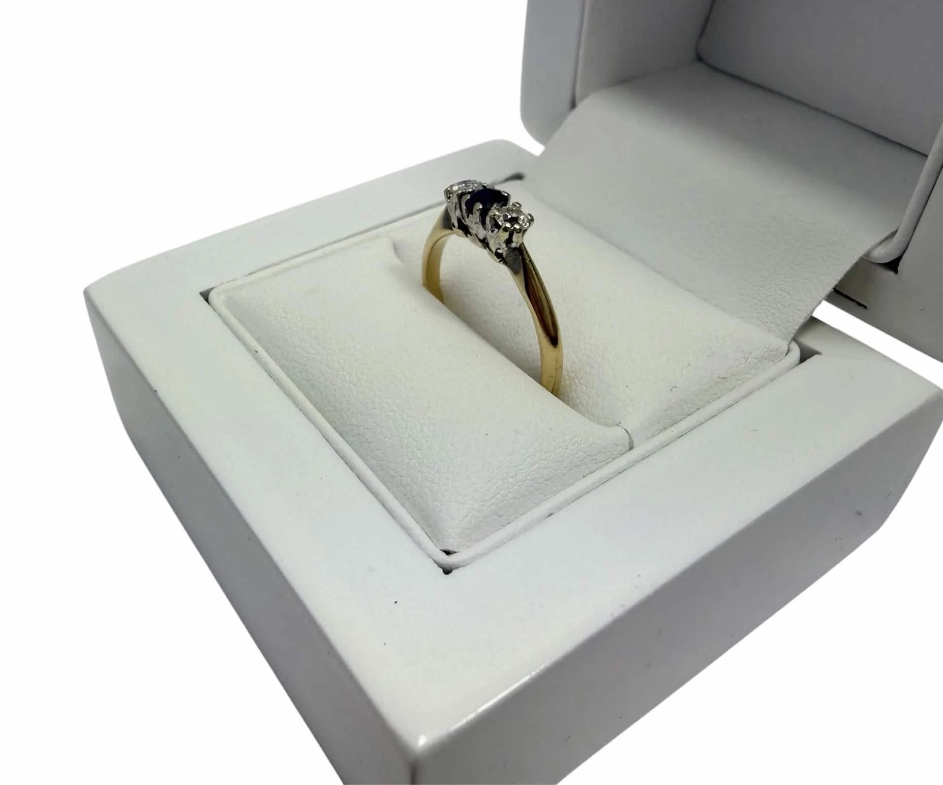 zloty-pierscionek-z-szafirem-i-diamentami-750-242g-r16-kamien-17088-8388608