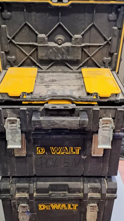 transporter-dewalt-dwst834011-4w1-wyposazenie-w-zestawie-128684-2