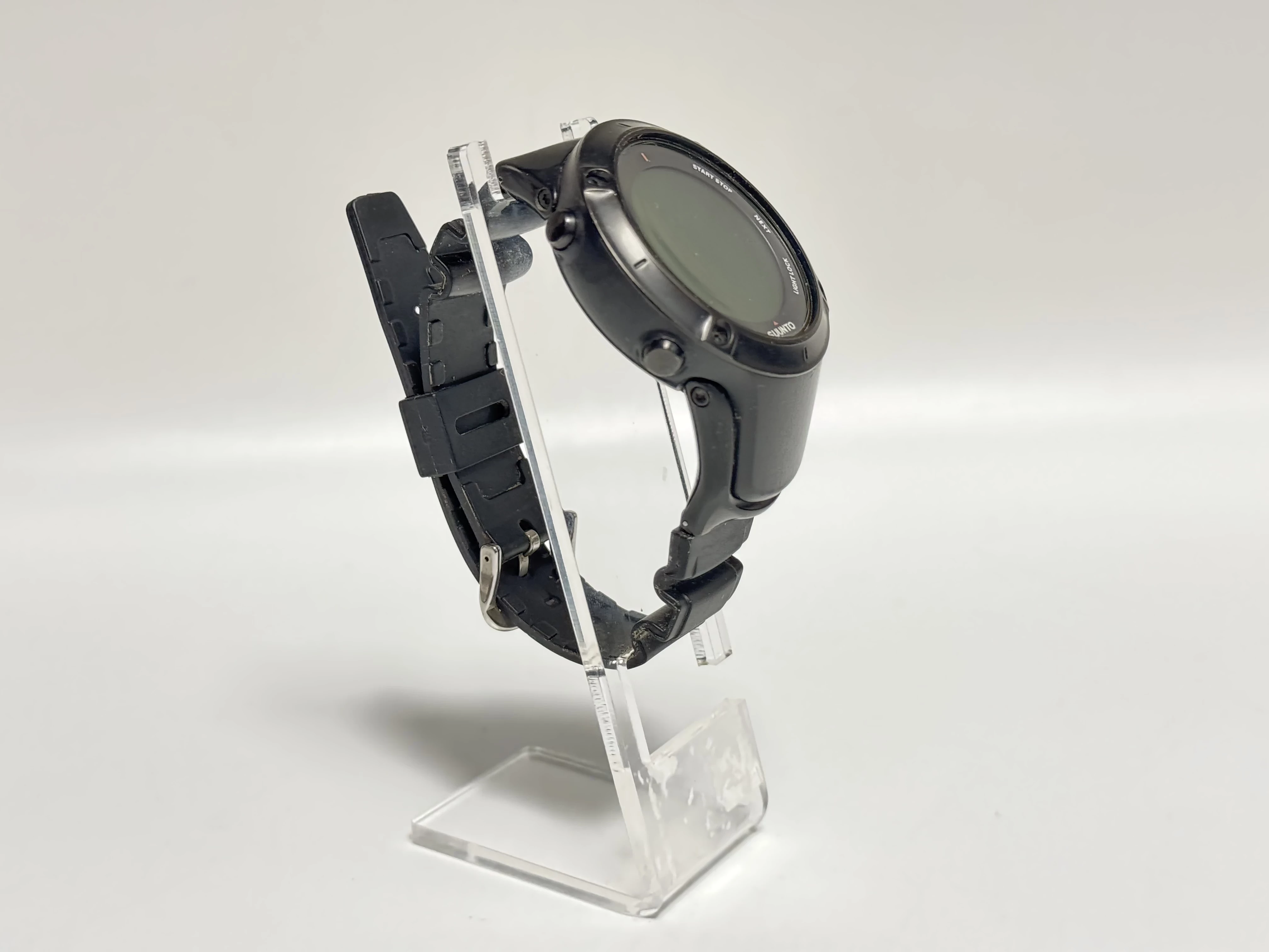 smartwatch-suunto-ambit-3-peak-stan-11323-2