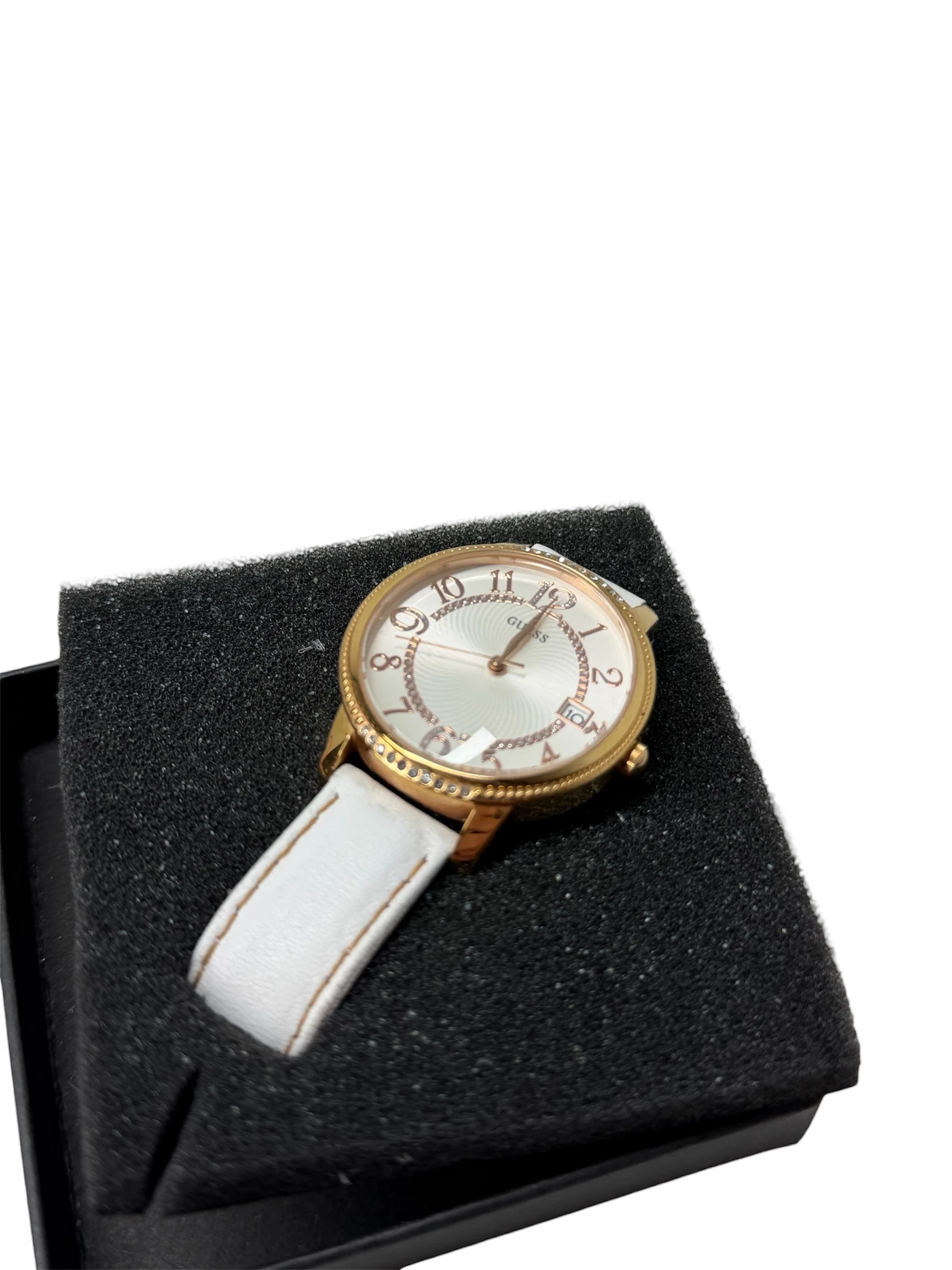 zegarek-damski-guess-w0930l1-3-maja-12-przemysl-tsc2-sj