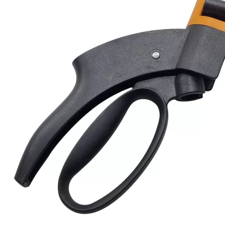 nozyce-do-trawy-fiskars-gs42-stan-11323-2