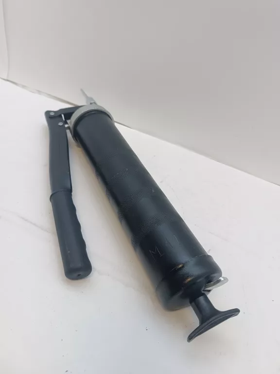 smarownica-dzwigniowa-beta-1750500-z-dysza-iglowa-stan-11323-2