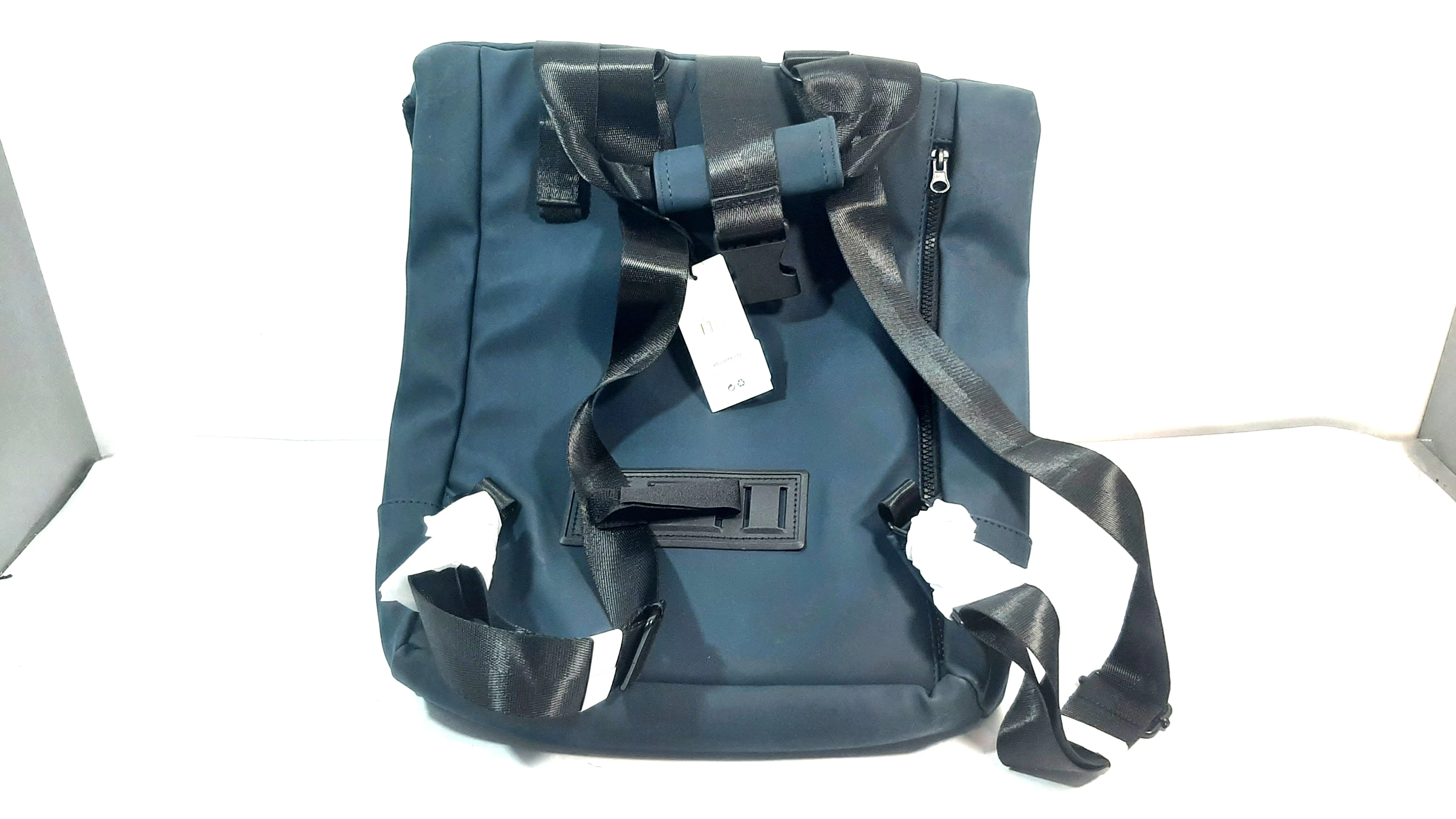 plecak-vinga-moeve-51821-stan-11323-2