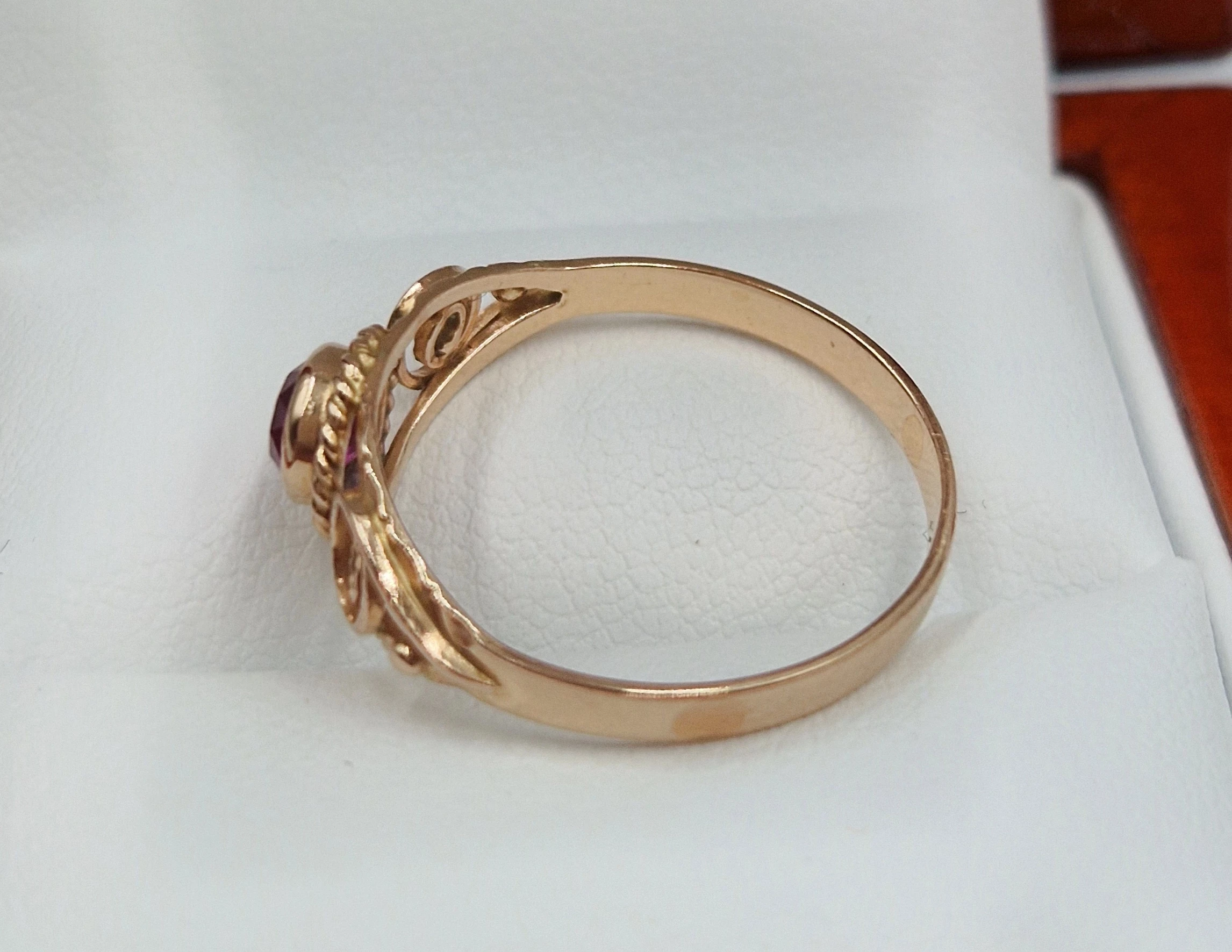 zloty-pierscionek-p585-w163-r16-rozowe-oczko-material-15835-524288