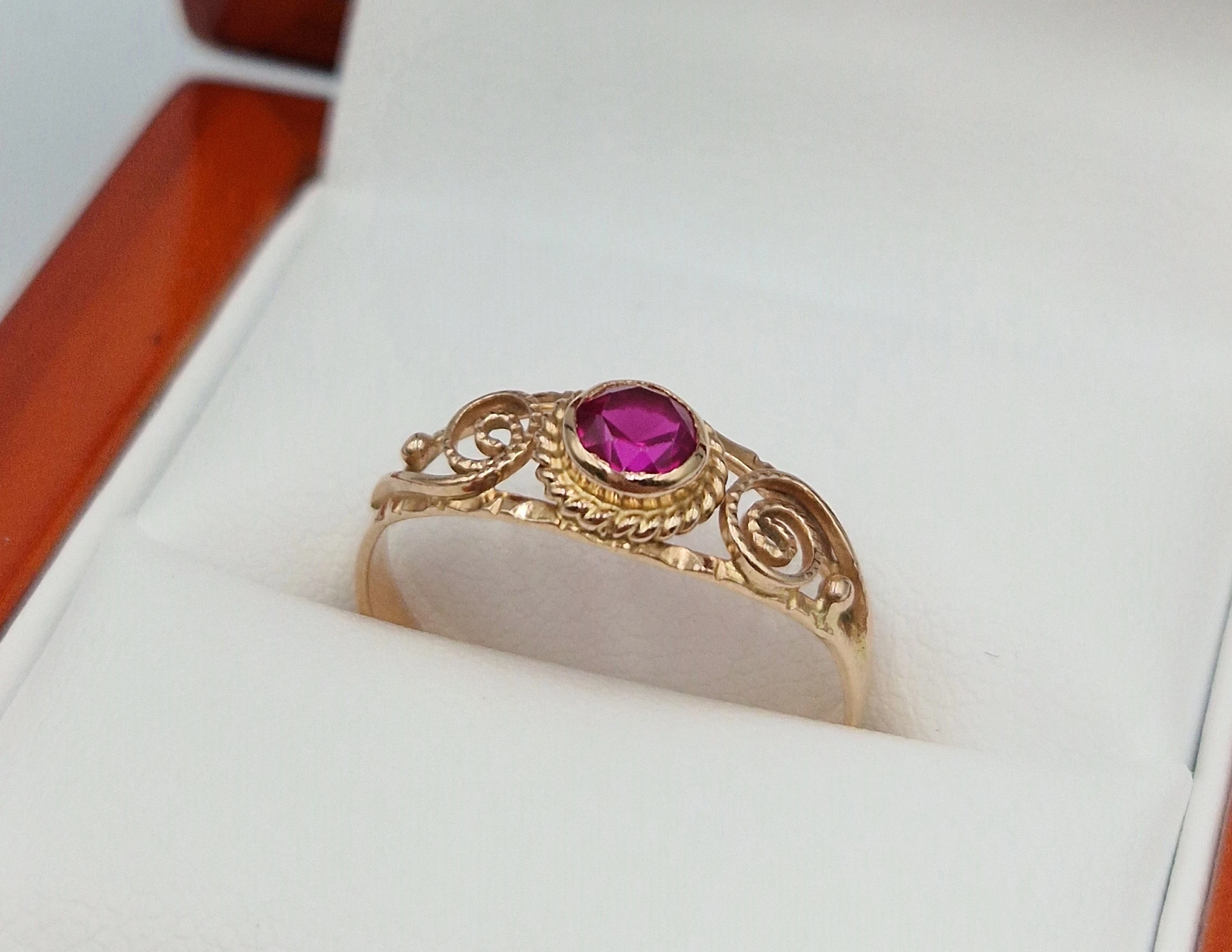 zloty-pierscionek-p585-w163-r16-rozowe-oczko-powstancow-slaskich-104223-warszawa