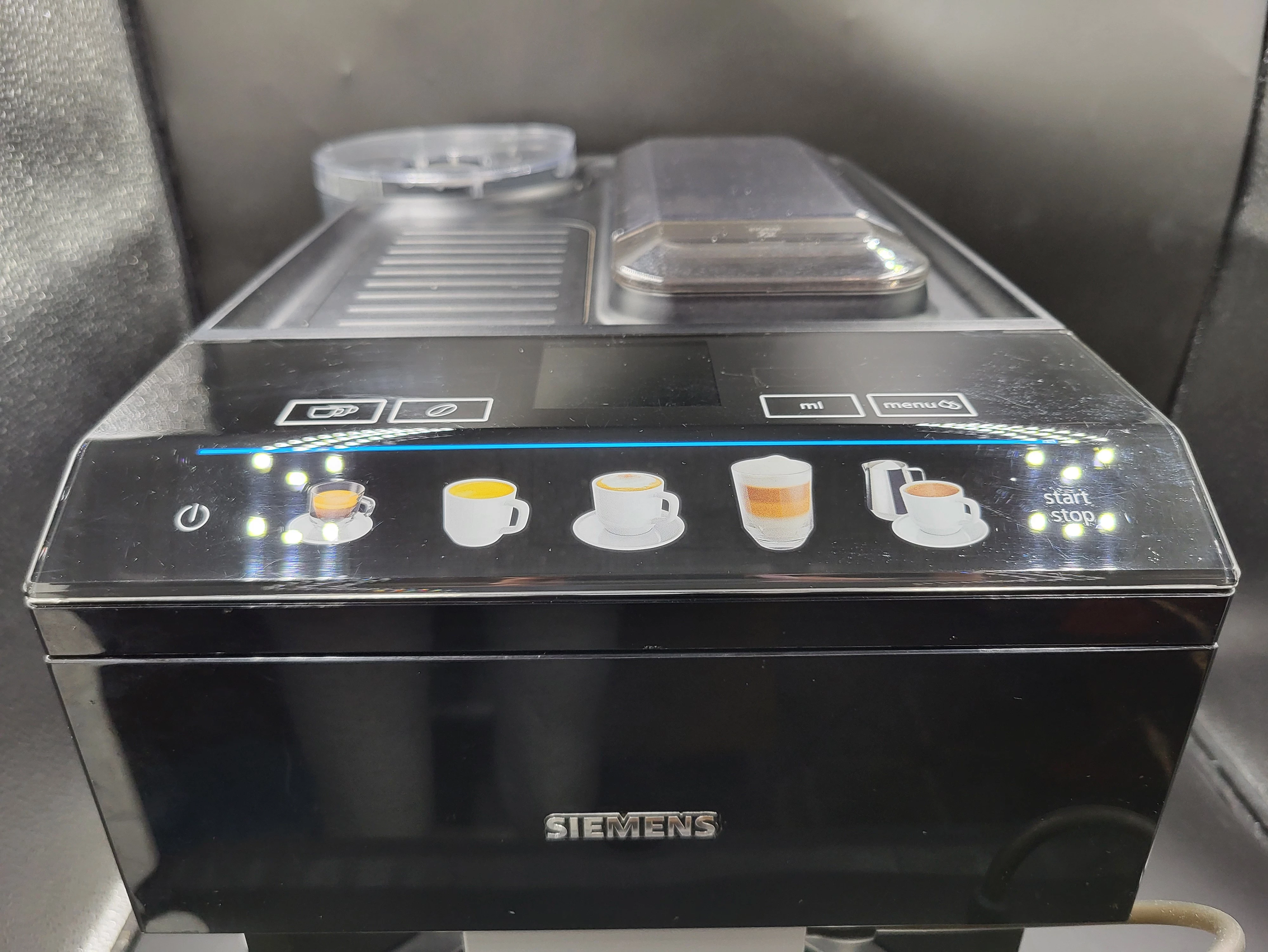 ekspres-siemens-eq500-tp503r09-1500w-super-stan-6-roznych-kaw-kod-producenta-tp501r09