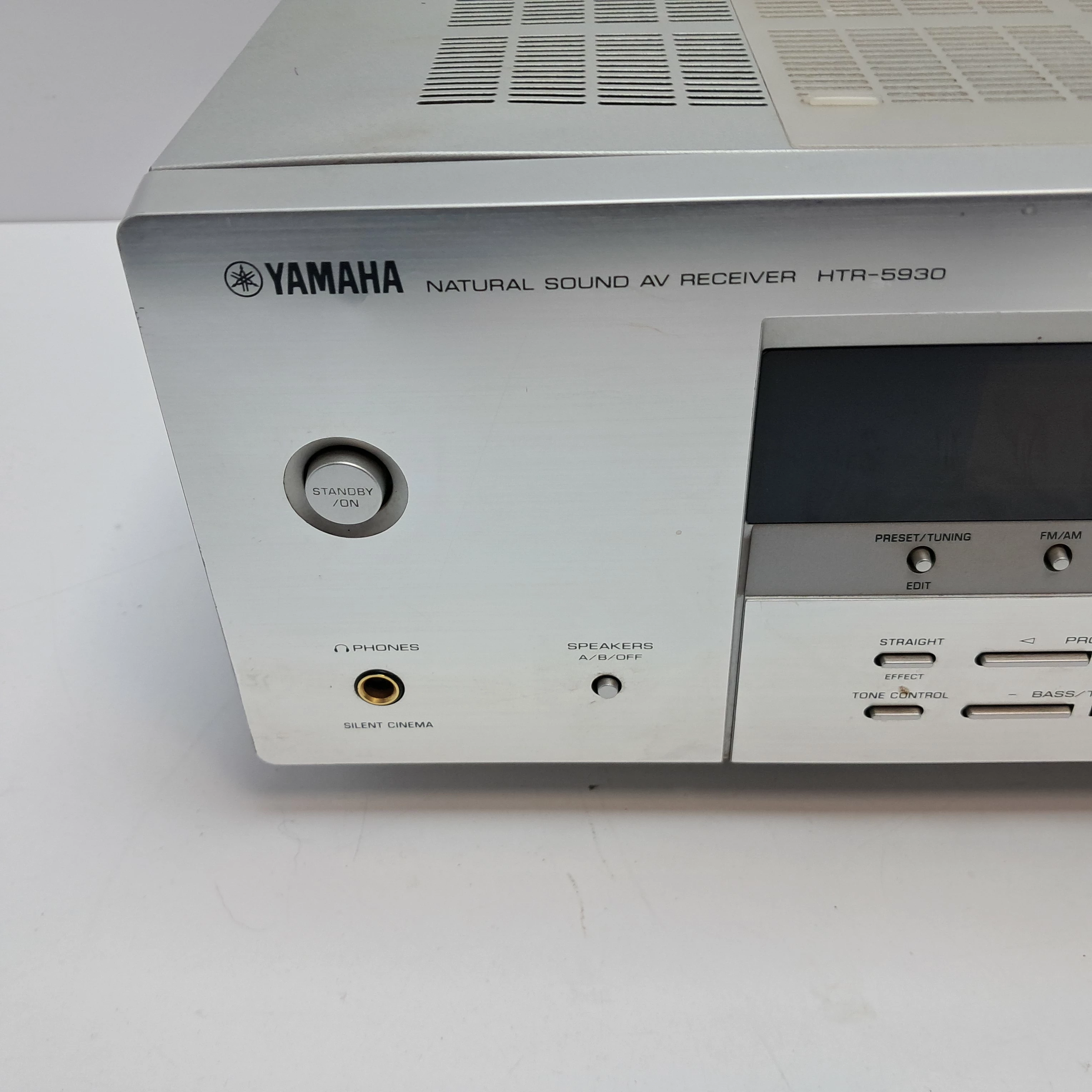 wzmacniacz-yamaha-htr-5930-ean-gtin-027108925202