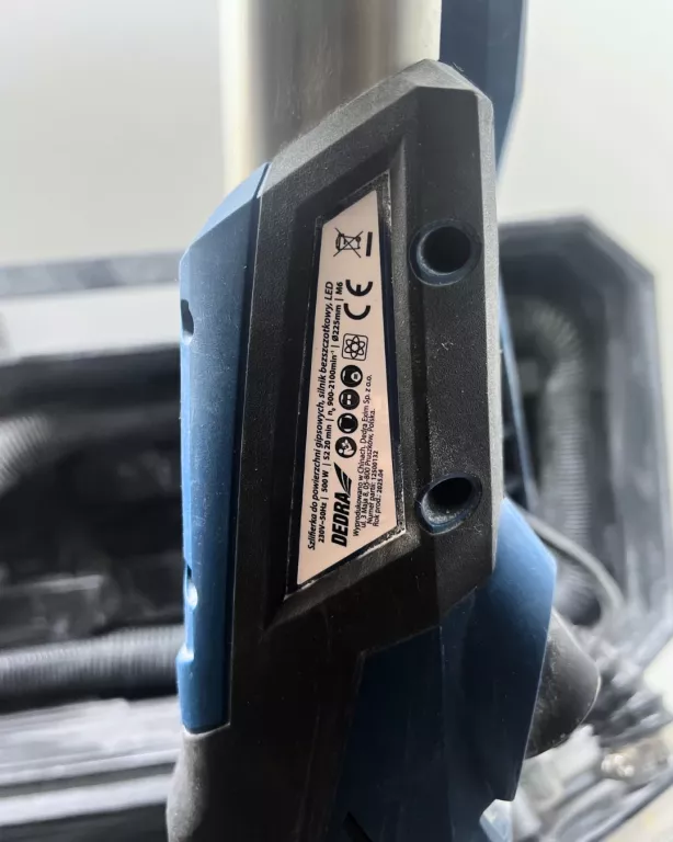 szlifierka-do-gipsu-zyrafa-ded7768bm-500w-dedra-wal-pud-rodzaj-zasilania-128529-2