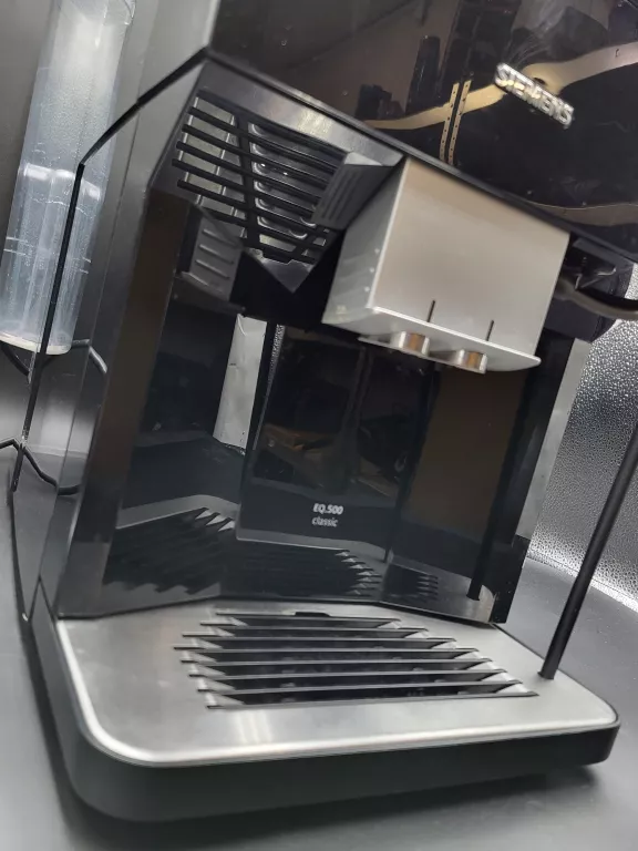 ekspres-siemens-eq500-tp503r09-1500w-super-stan-6-roznych-kaw-rodzaje-kawy-246269-2