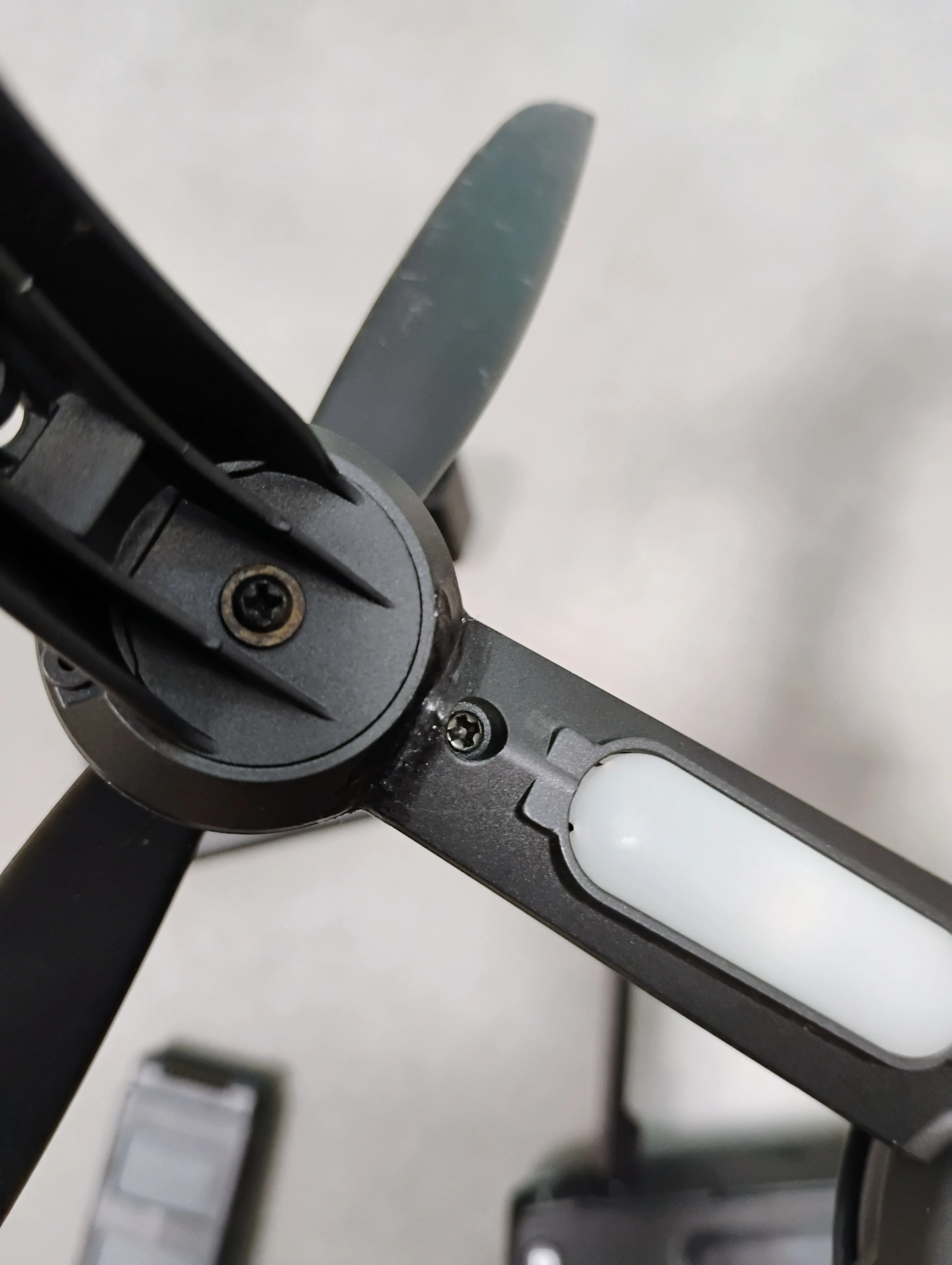 dron-x-bee-drone-95-overmax-marka-248811-1078325