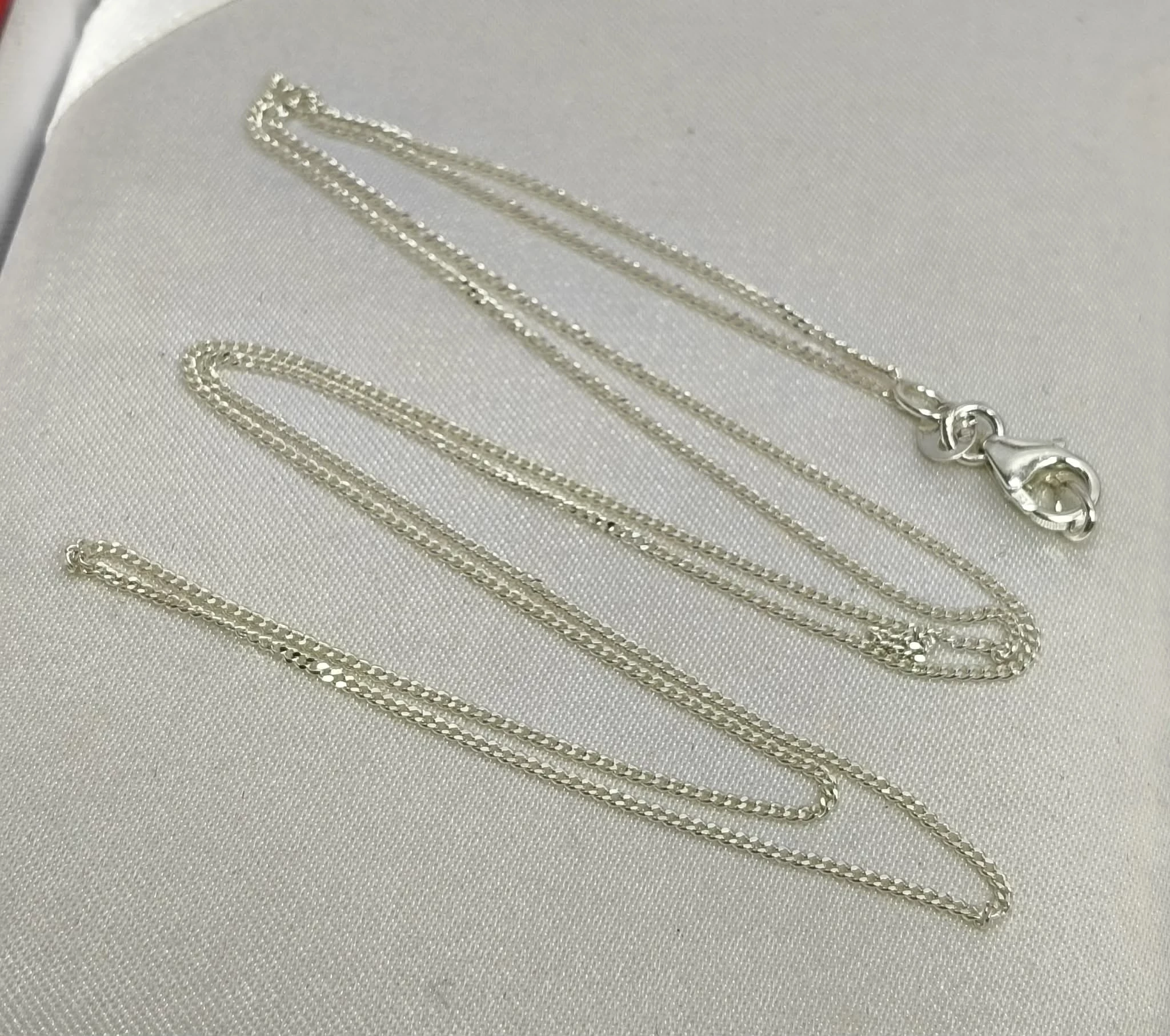 delikatny-srebrny-lancuszek-925-dlugosc-60-cm-waga-191g-dlugosc-calkowita-60