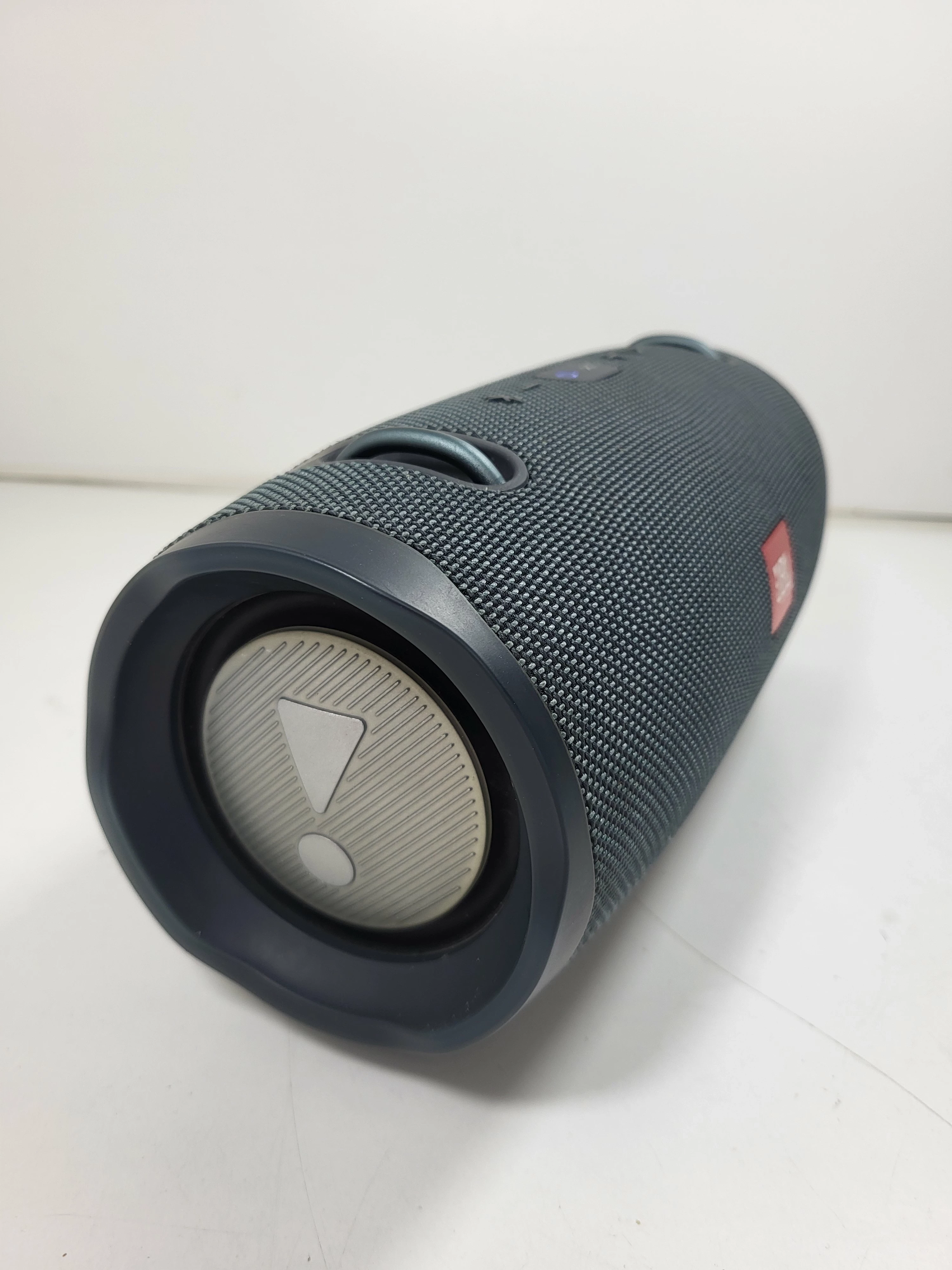 glosnik-jbl-xtreme-2-stan-11323-2