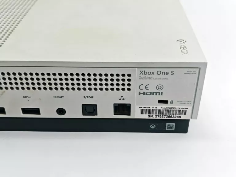 konsola-xbox-one-s-500-gb-biala-liczba-kontrolerow-w-zestawie-205994-225550