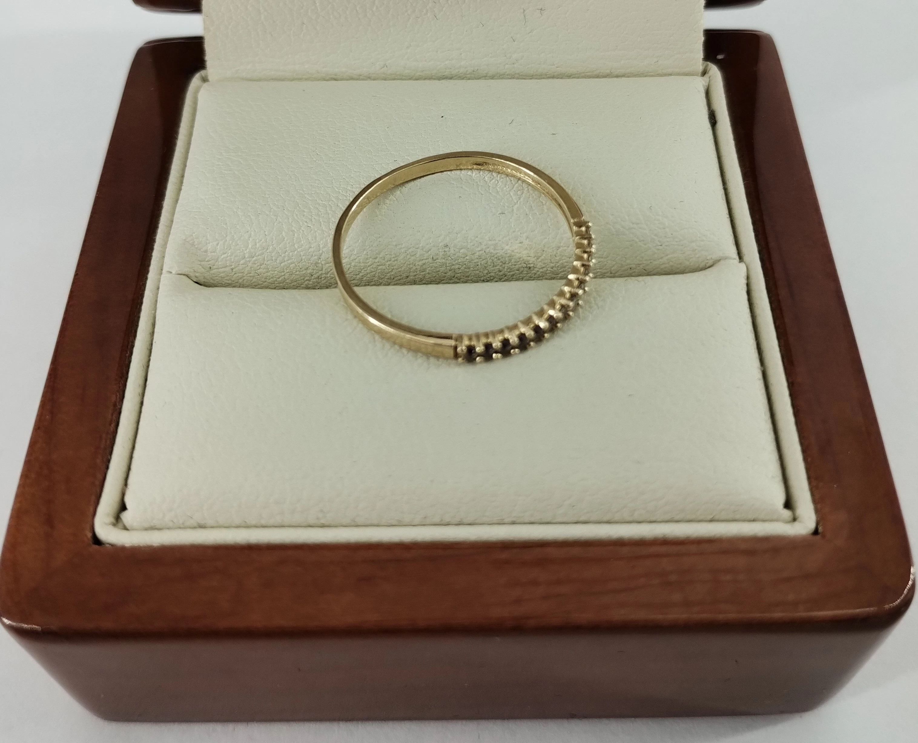 zloty-pierscionek-proby-585-rzomiar-14-stan-11323-2