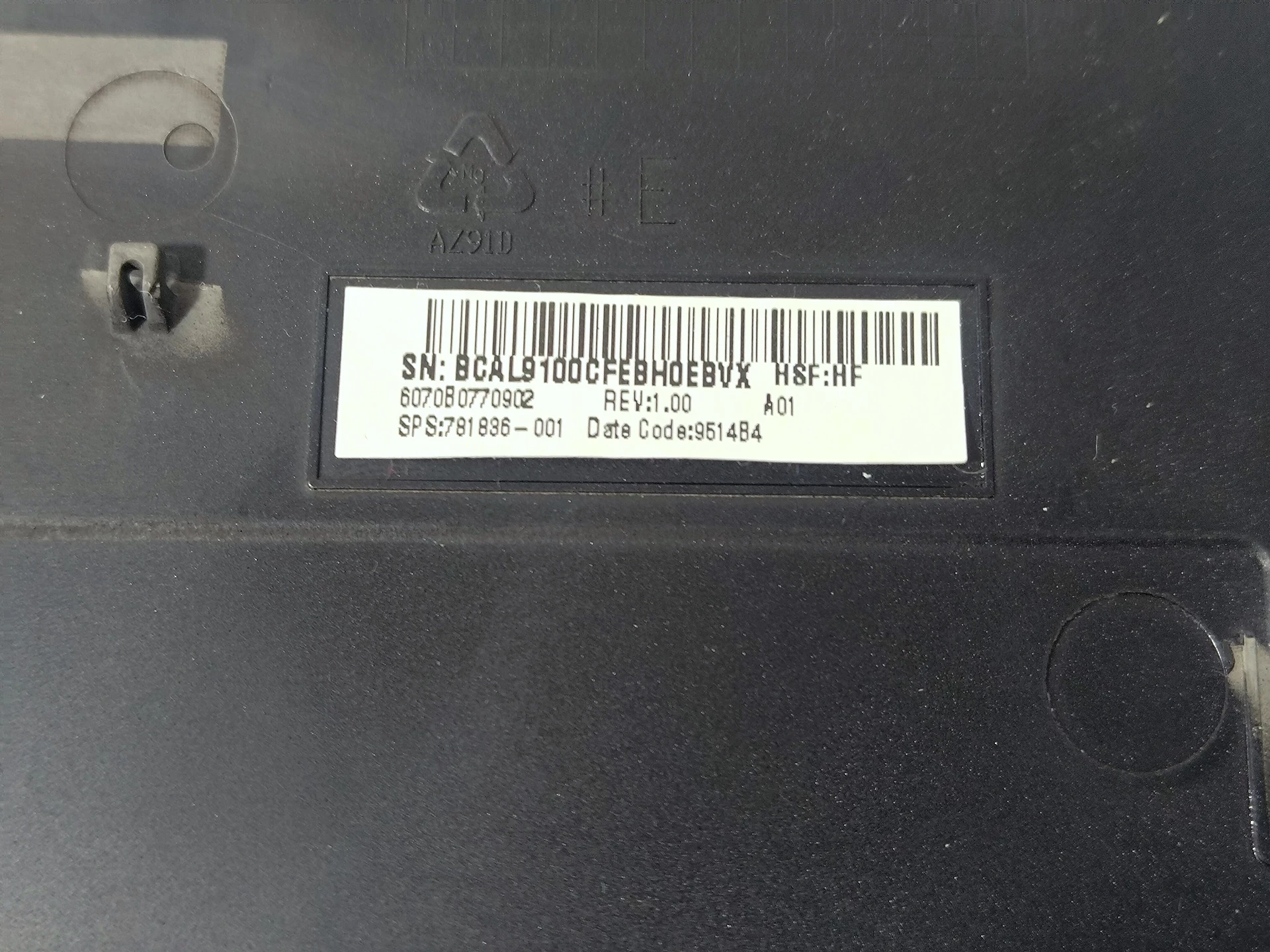 laptop-hp-elitebook-820-g1-i5-4210u-4gb-ram-256gb-ssd-system-operacyjny-201865-512