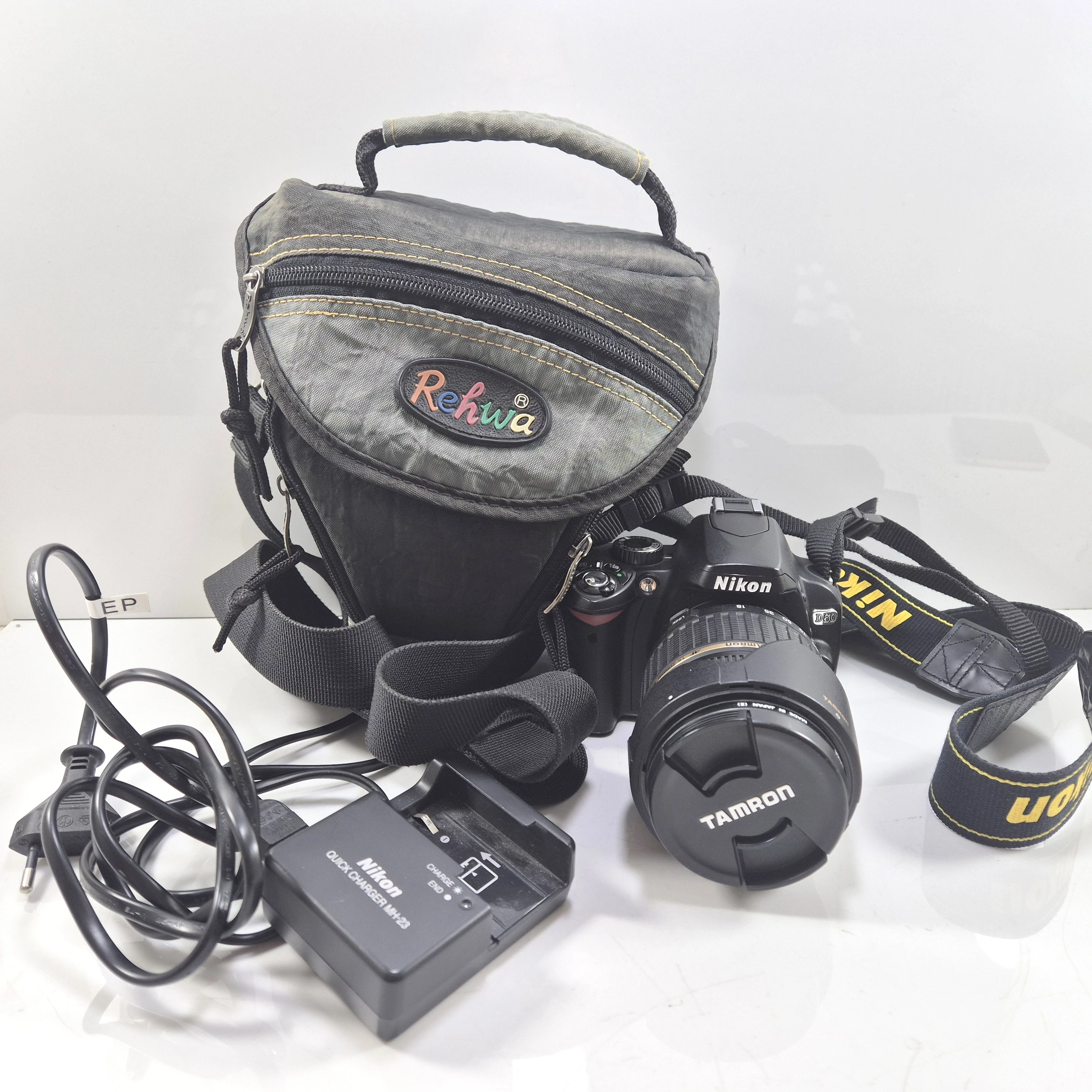 lustrzanka-nikon-d60-obiektyw-nikkor-18-200-glogowska-35a-poznan-ska-x