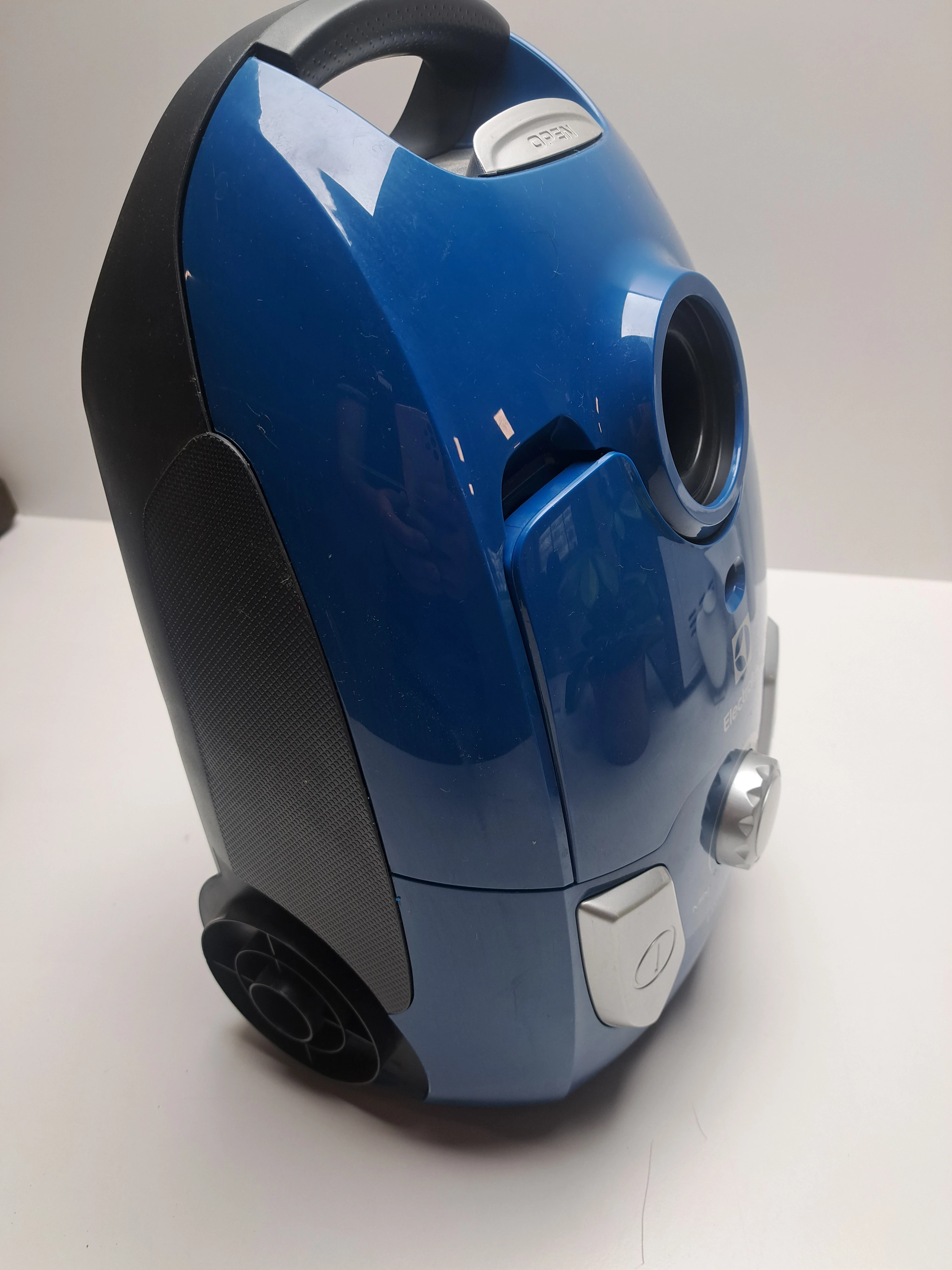 odkurzacz-electrolux-easy-go-rodzaj-odkurzacza-205422-1