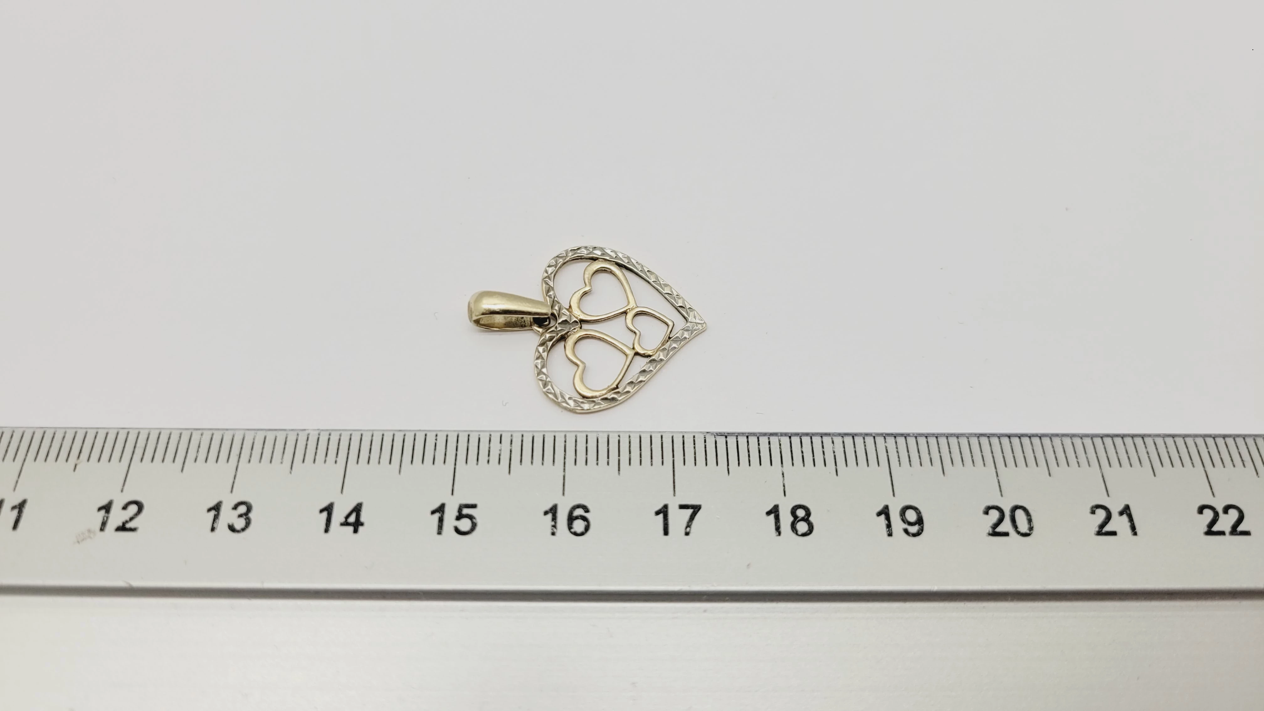 piekna-zlota-zawieszka-serce-140g-585-stan-11323-2