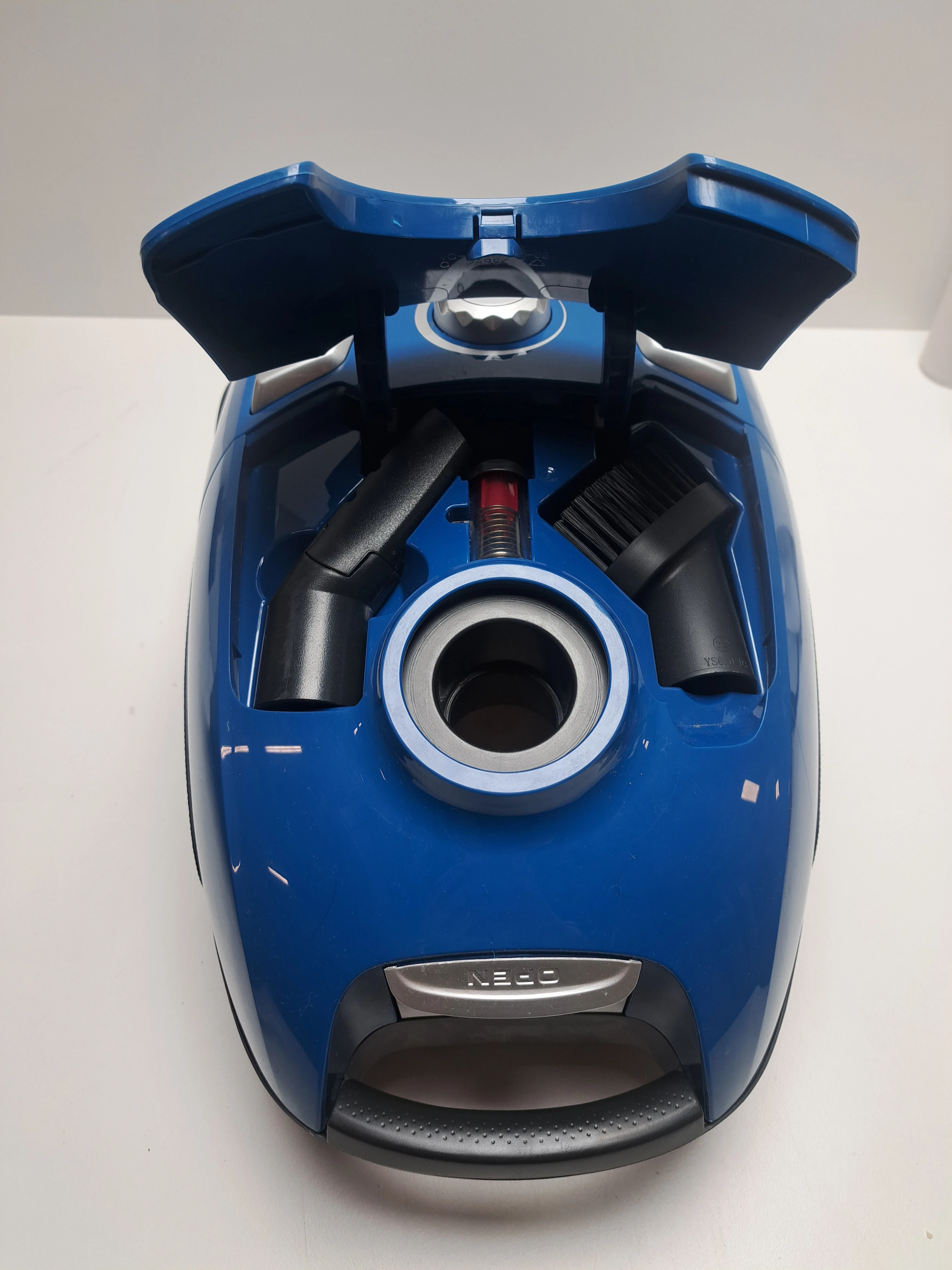 odkurzacz-electrolux-easy-go-kolor-dominujacy-129357-5