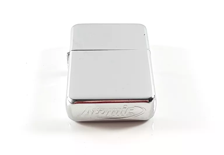 zapalniczka-benzynowa-atomic-stan-11323-2