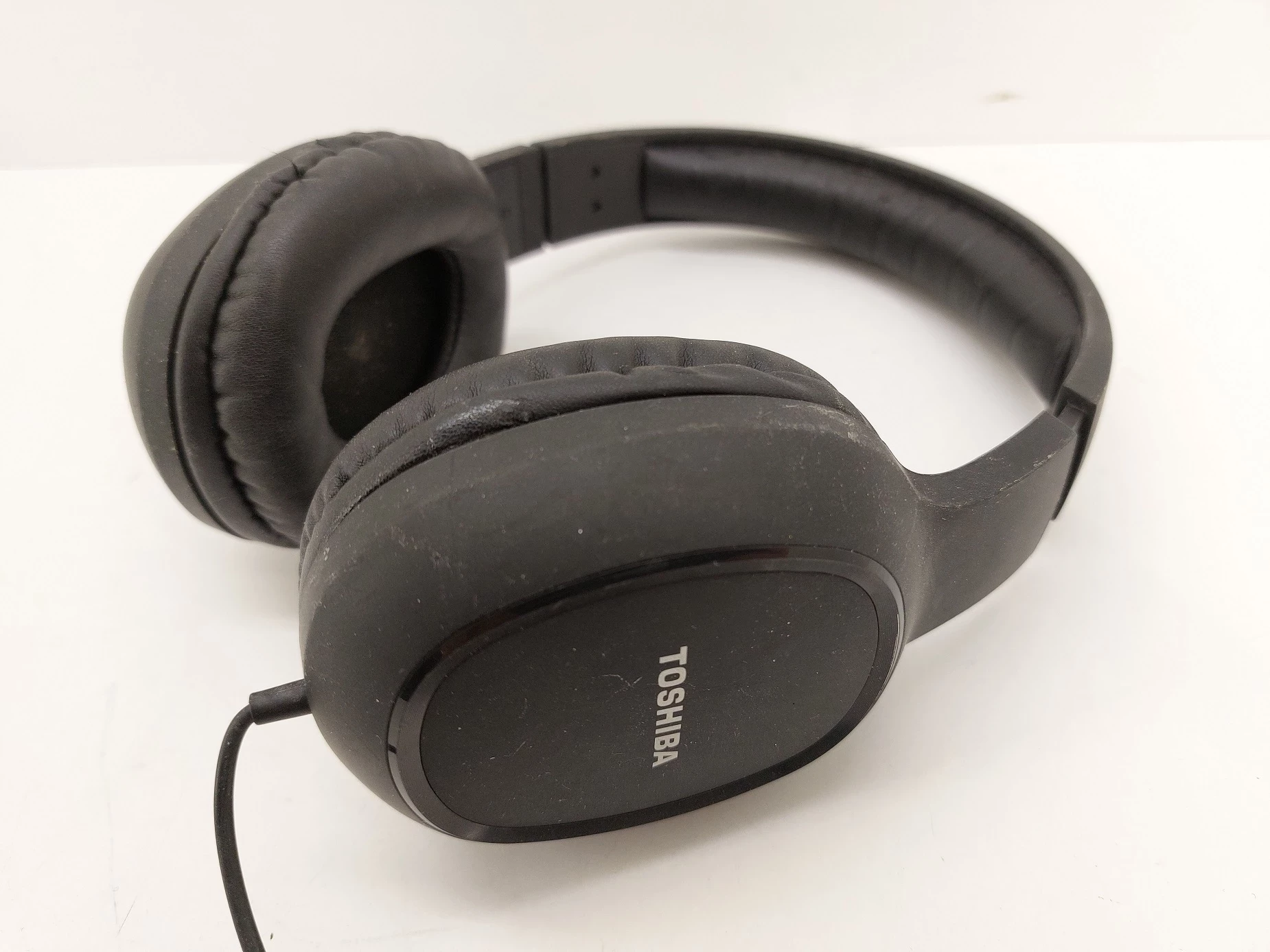 sluchawki-toshiba-z-kablem-ean-gtin-4560158879980