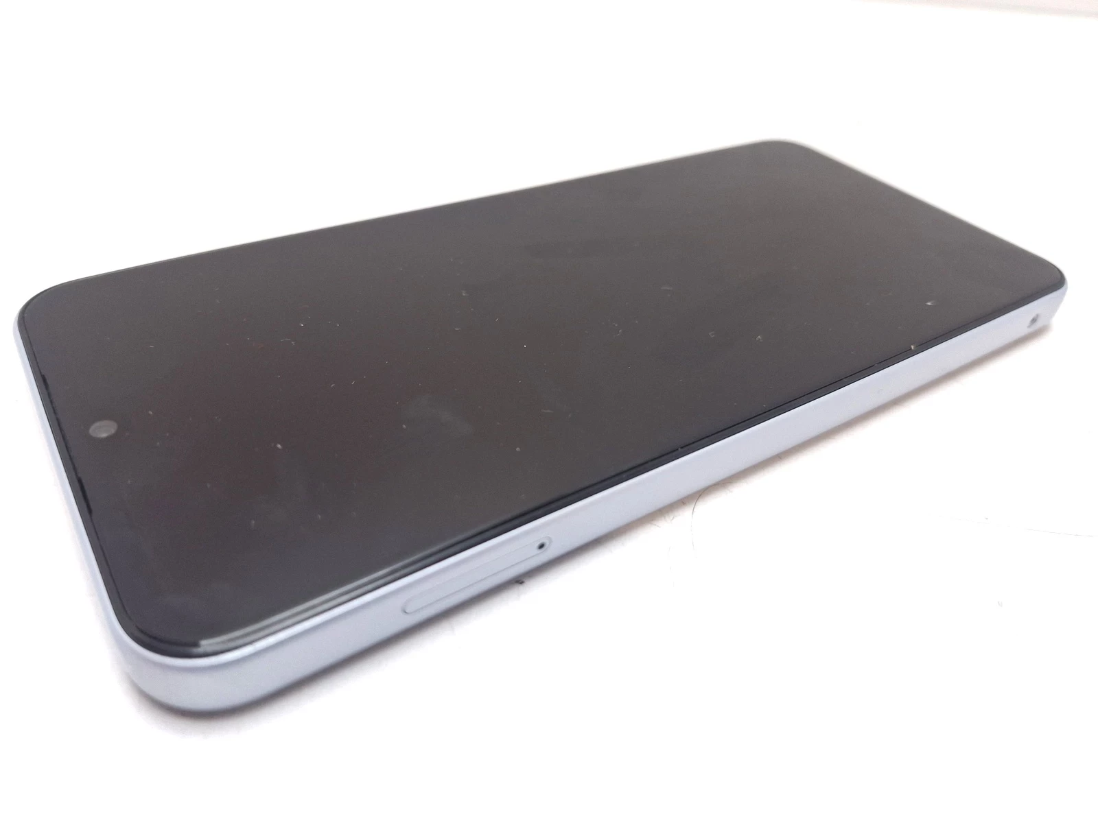 smartfon-t-mobile-t-phone-3-5g-6-gb-128-gb-5g-srebrny-gwar-sluch-nie-rat-typ-202685-212929