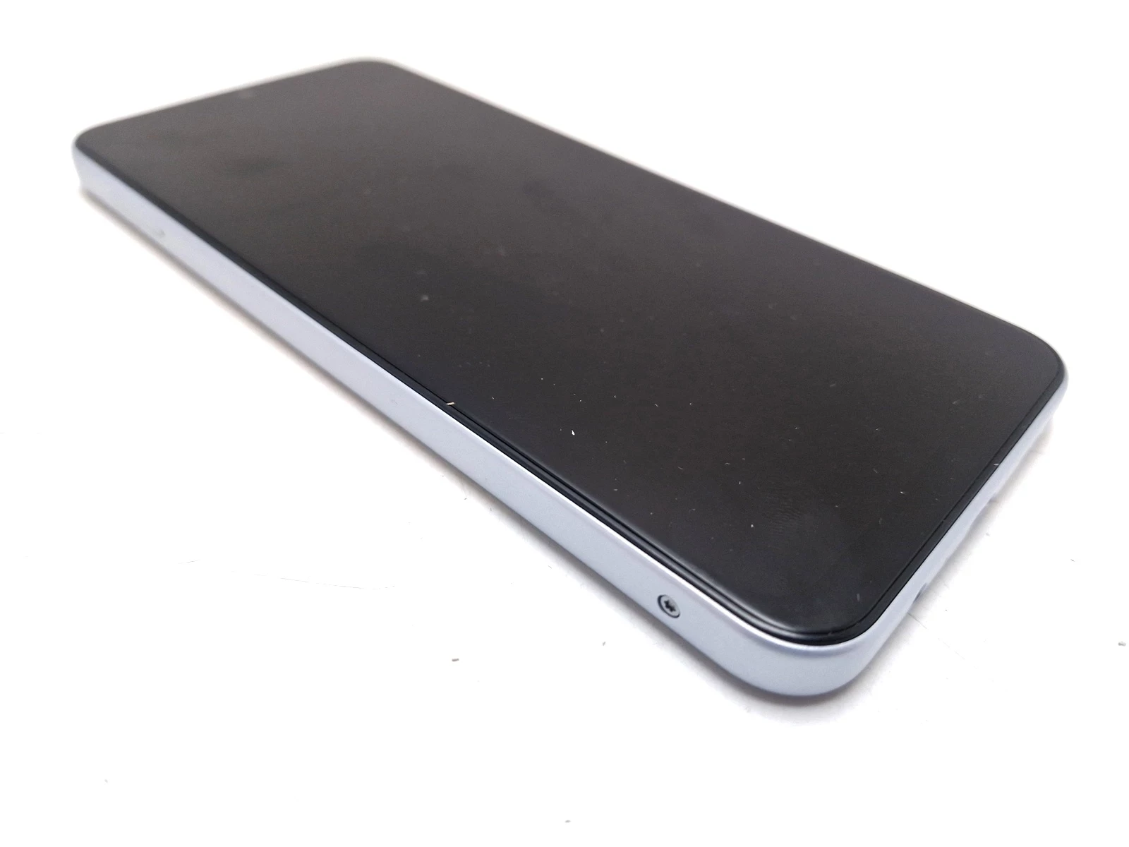 smartfon-t-mobile-t-phone-3-5g-6-gb-128-gb-5g-srebrny-gwar-sluch-nie-rat-przekatna-ekranu-66