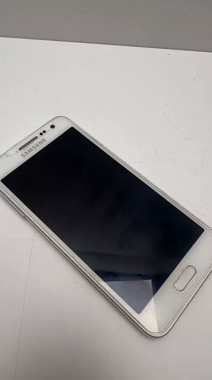 telefon-galaxy-a3opis-stan-11323-238062