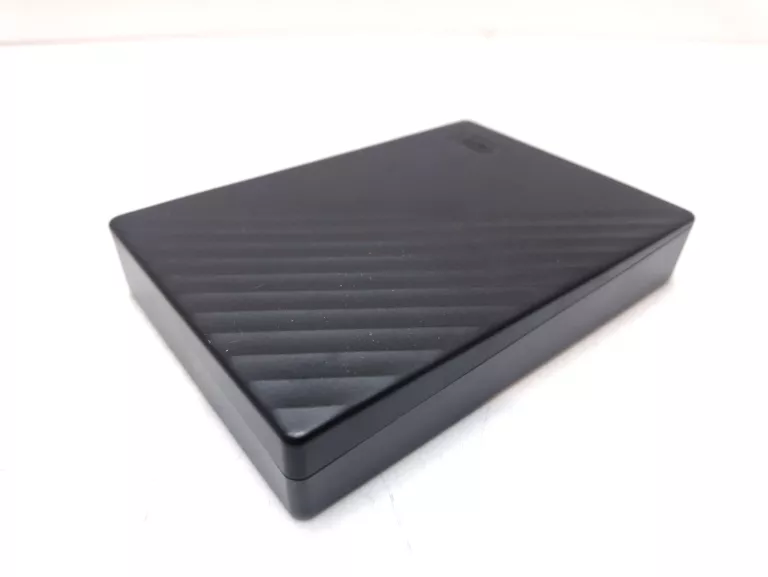 dysk-zewnetrzny-hdd-wd-my-passport-5tb-czarny-wdbpkj0050bbk-wesn-interfejs-17848-4096