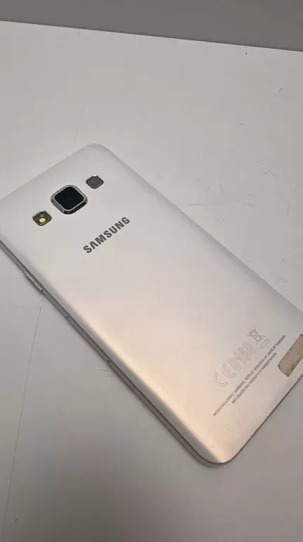 telefon-galaxy-a3opis-kod-producenta-sm-a300f