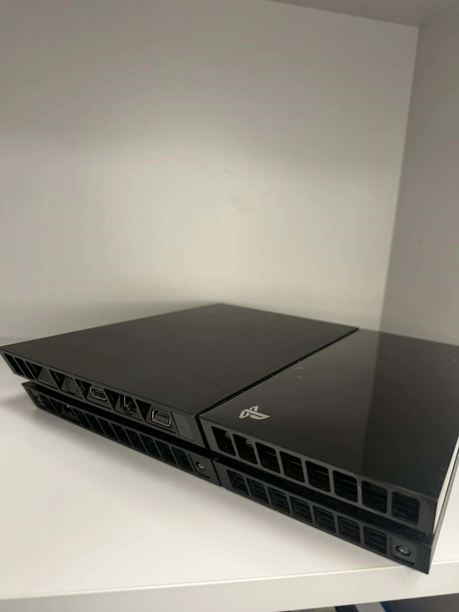 konsola-ps4-cuh-1004a-500gb-nieoryginalny-pad-kolor-249512-1647413